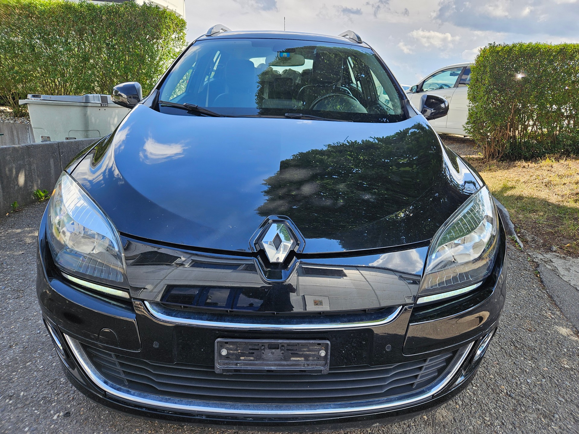 RENAULT Mégane Grandtour 1.5 dCi Swiss Edition EDC-image-2