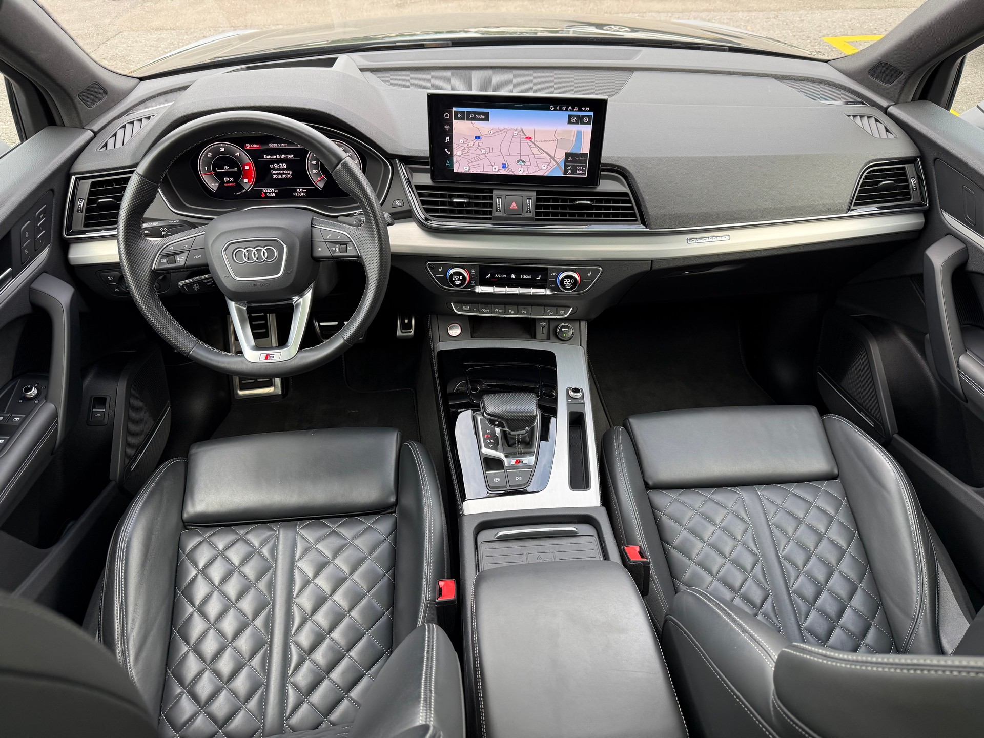 AUDI SQ5 3.0 V6 TDI quattro T-Tronic *Traumausstattung*-image-23
