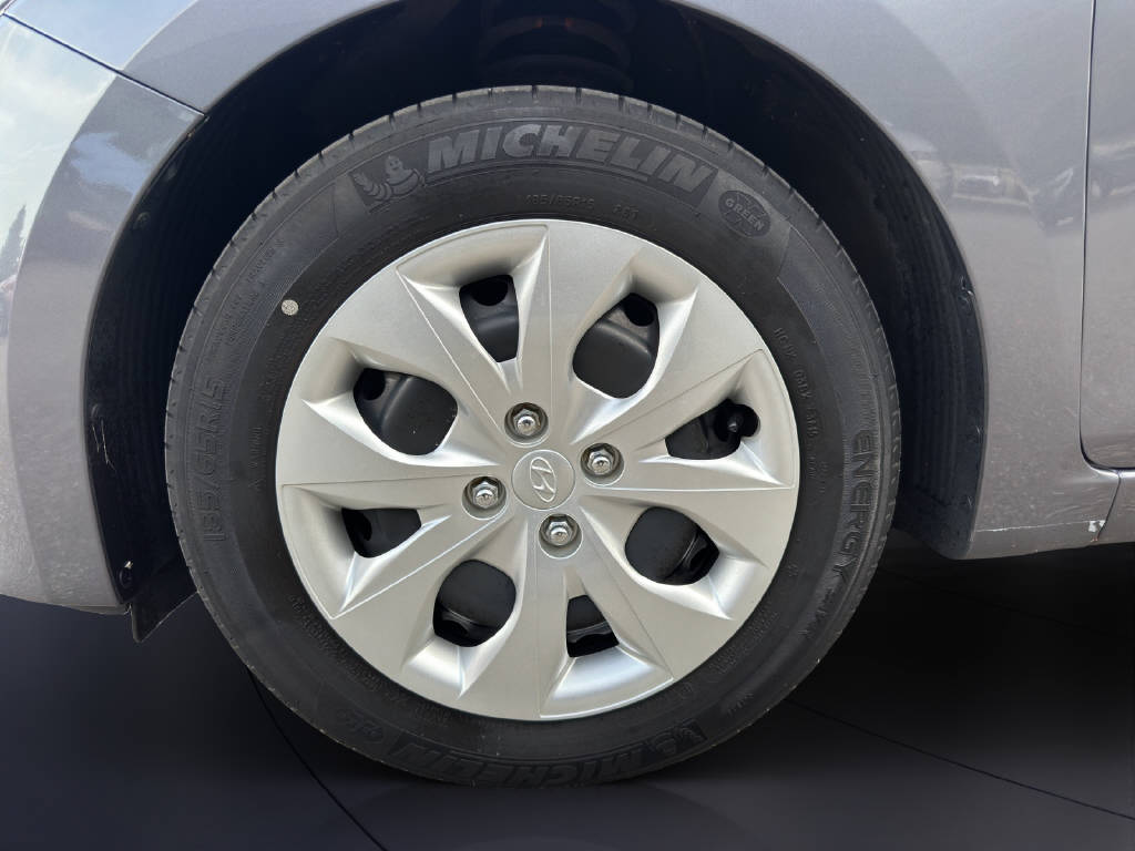 HYUNDAI i20 1.0 T-GDi 120 Amplia-image-8