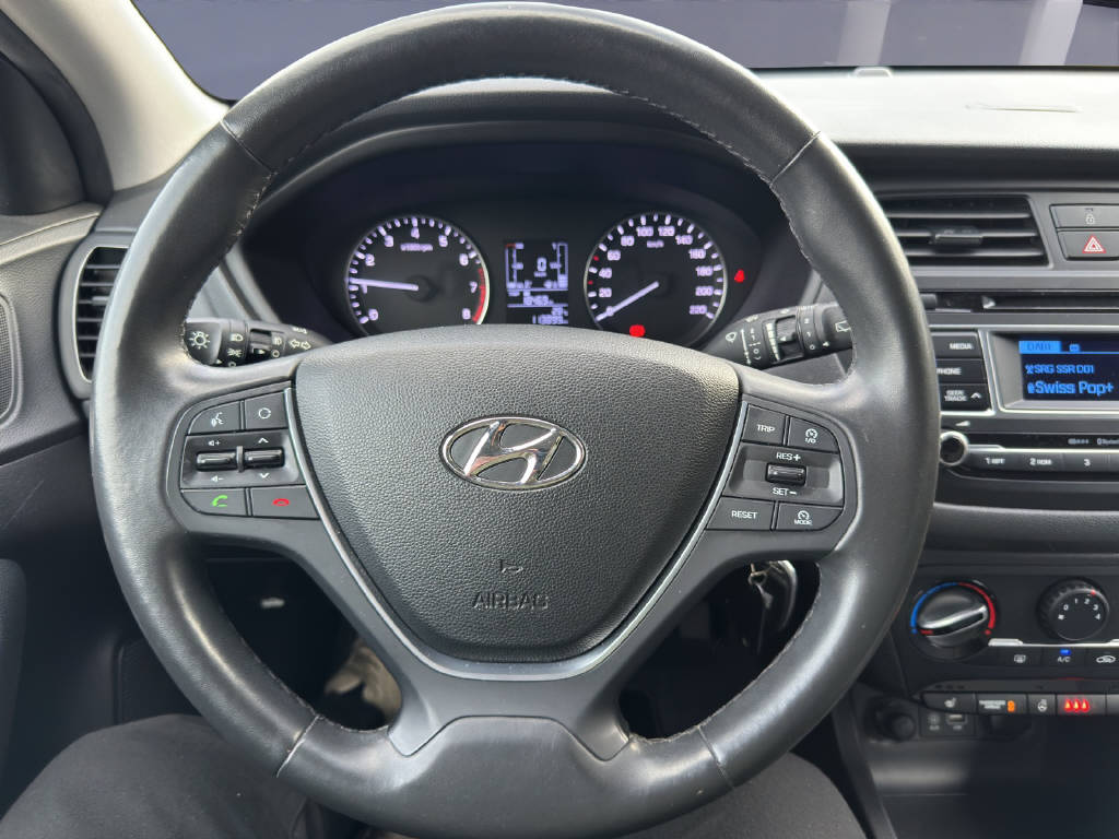 HYUNDAI i20 1.0 T-GDi 120 Amplia-image-13