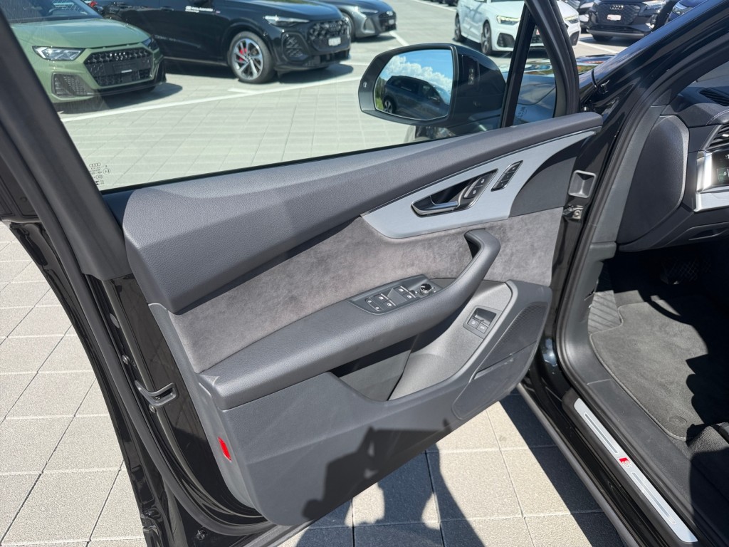 AUDI Q7 SUV TFSI e quattro 290 kW S line tiptronic-image-10
