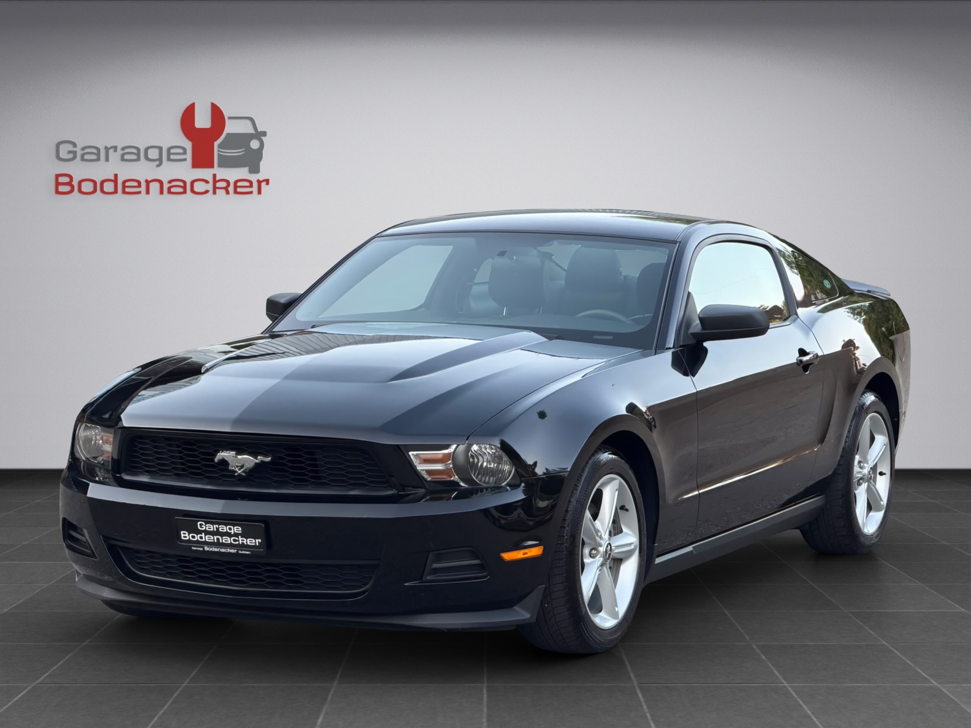 FORD 3.7 V6 Coupe - Frisch ab MFK und Service --showroom-element-1