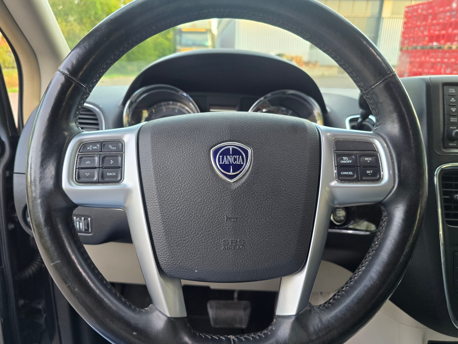 LANCIA Voyager 3.6 V6 Gold Automatic-image-19