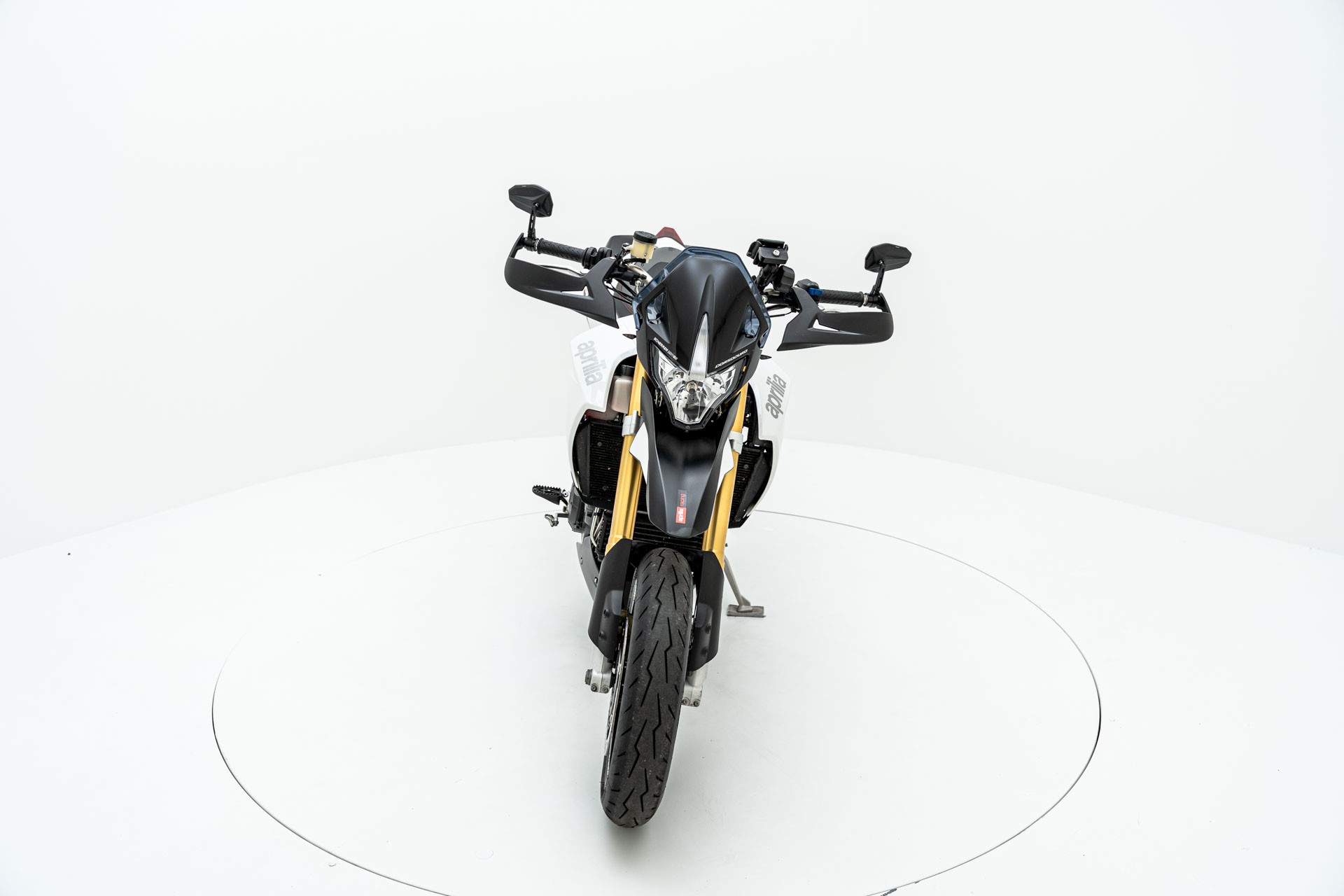 APRILIA Dorsoduro 1200-image-6