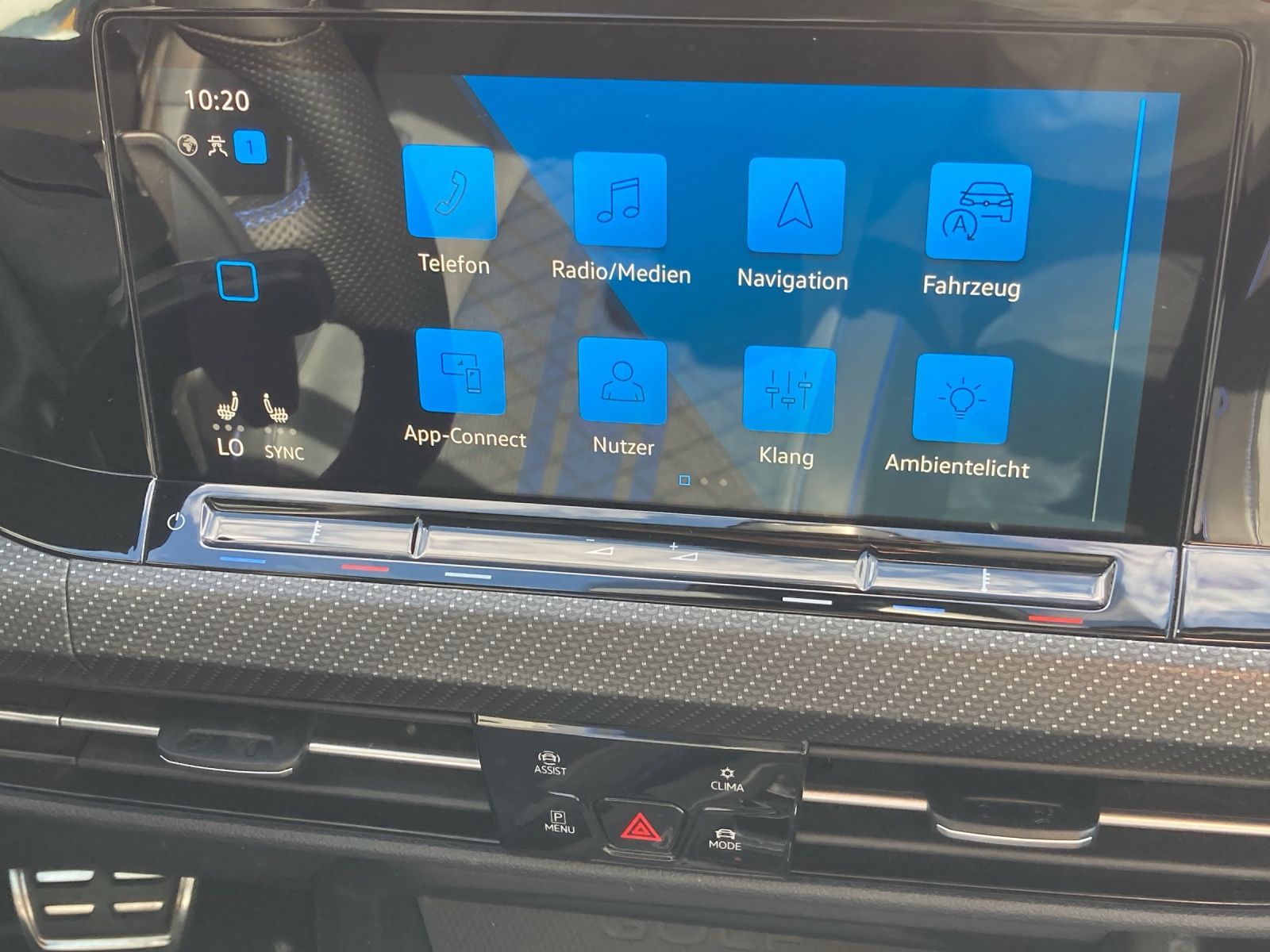 VW Golf 2.0 TSI R DSG 4Motion-image-10