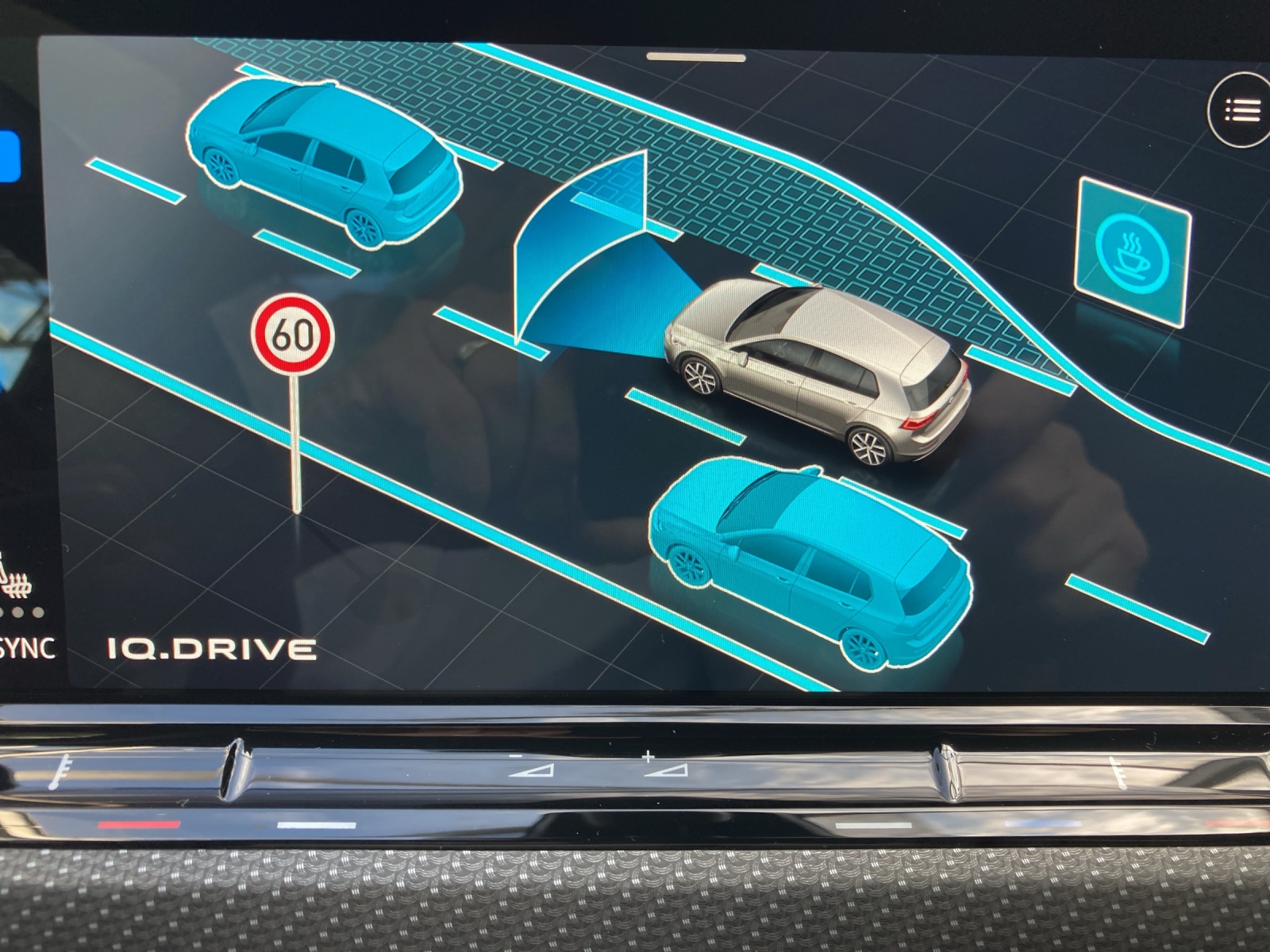VW Golf 2.0 TSI R DSG 4Motion-image-14