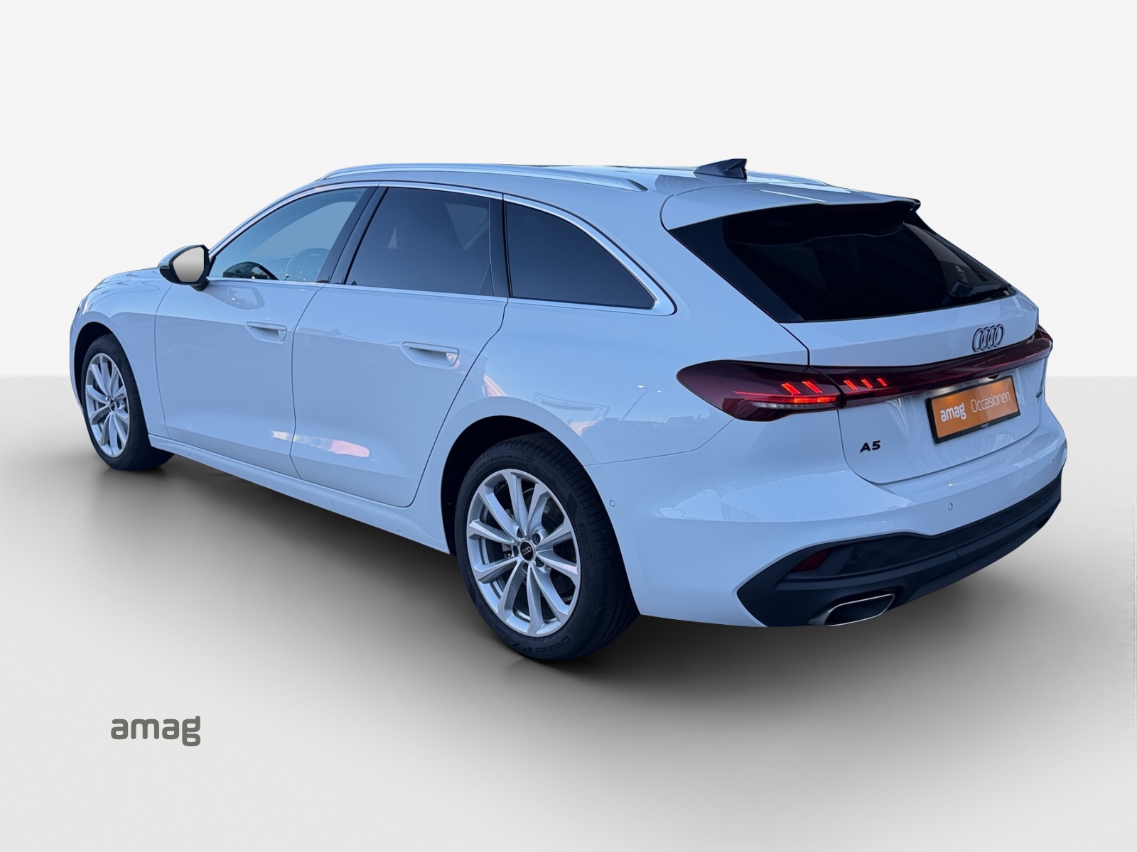 AUDI A5 Avant TFSI quattro 150 kW S tronic-showroom-element-2