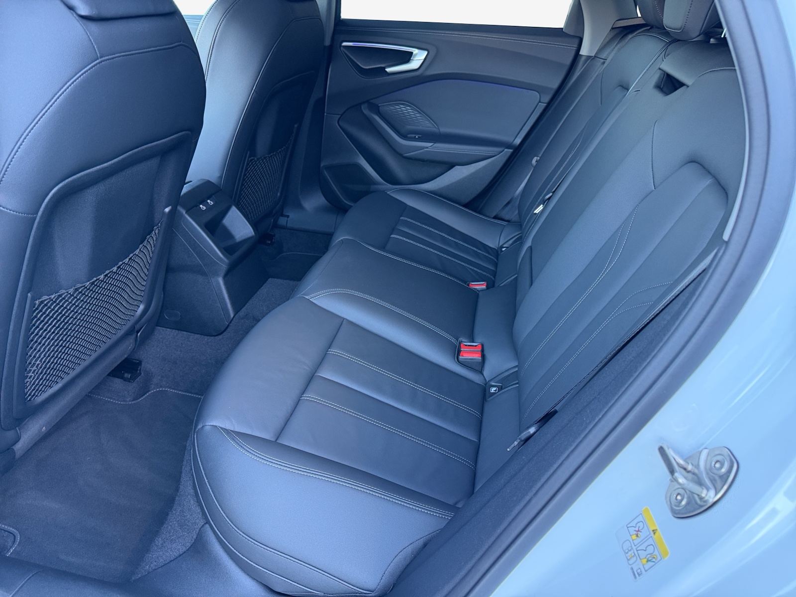 AUDI A5 Avant TFSI quattro 150 kW S tronic-image-11