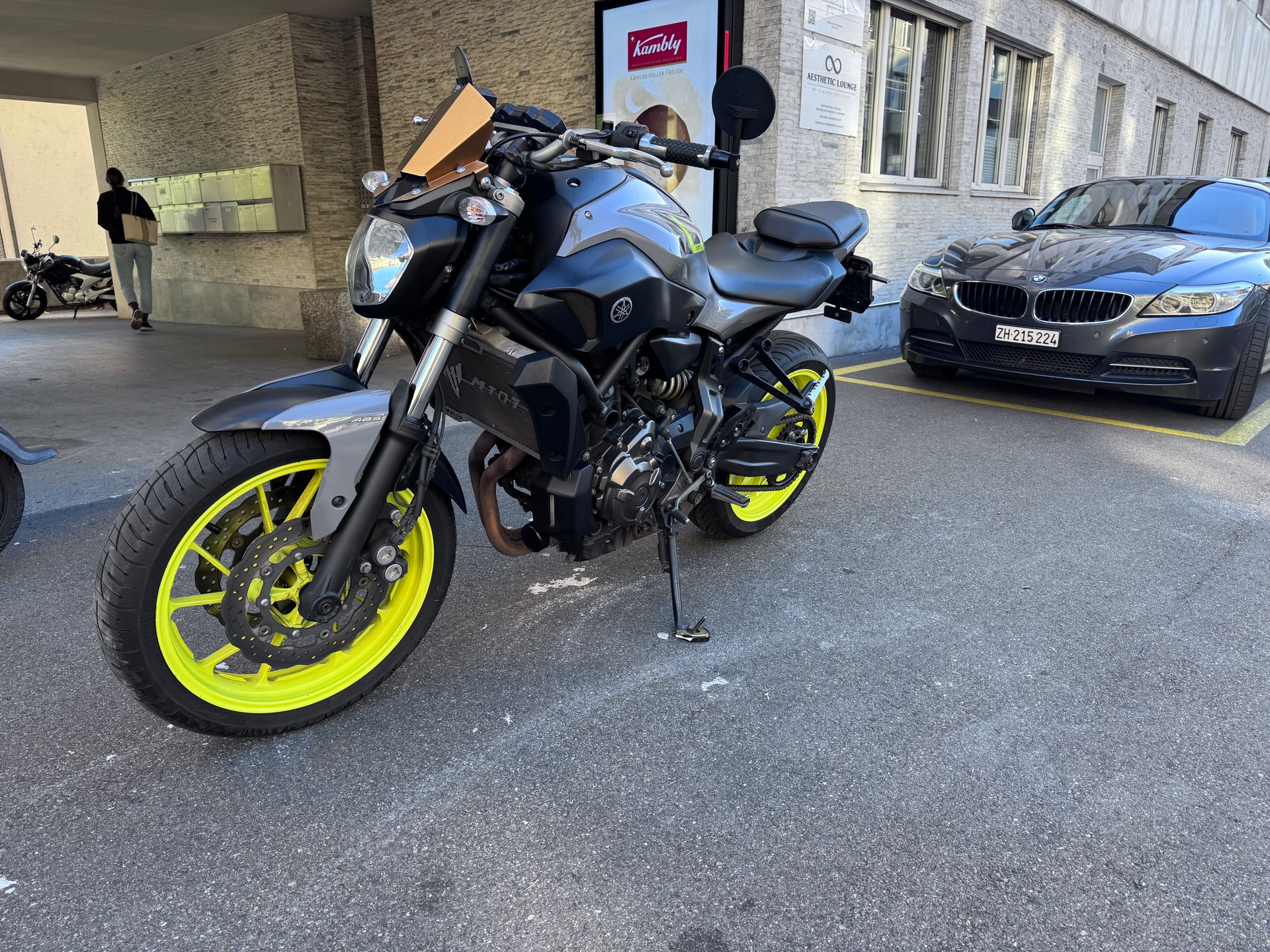 YAMAHA MT-07-image-1