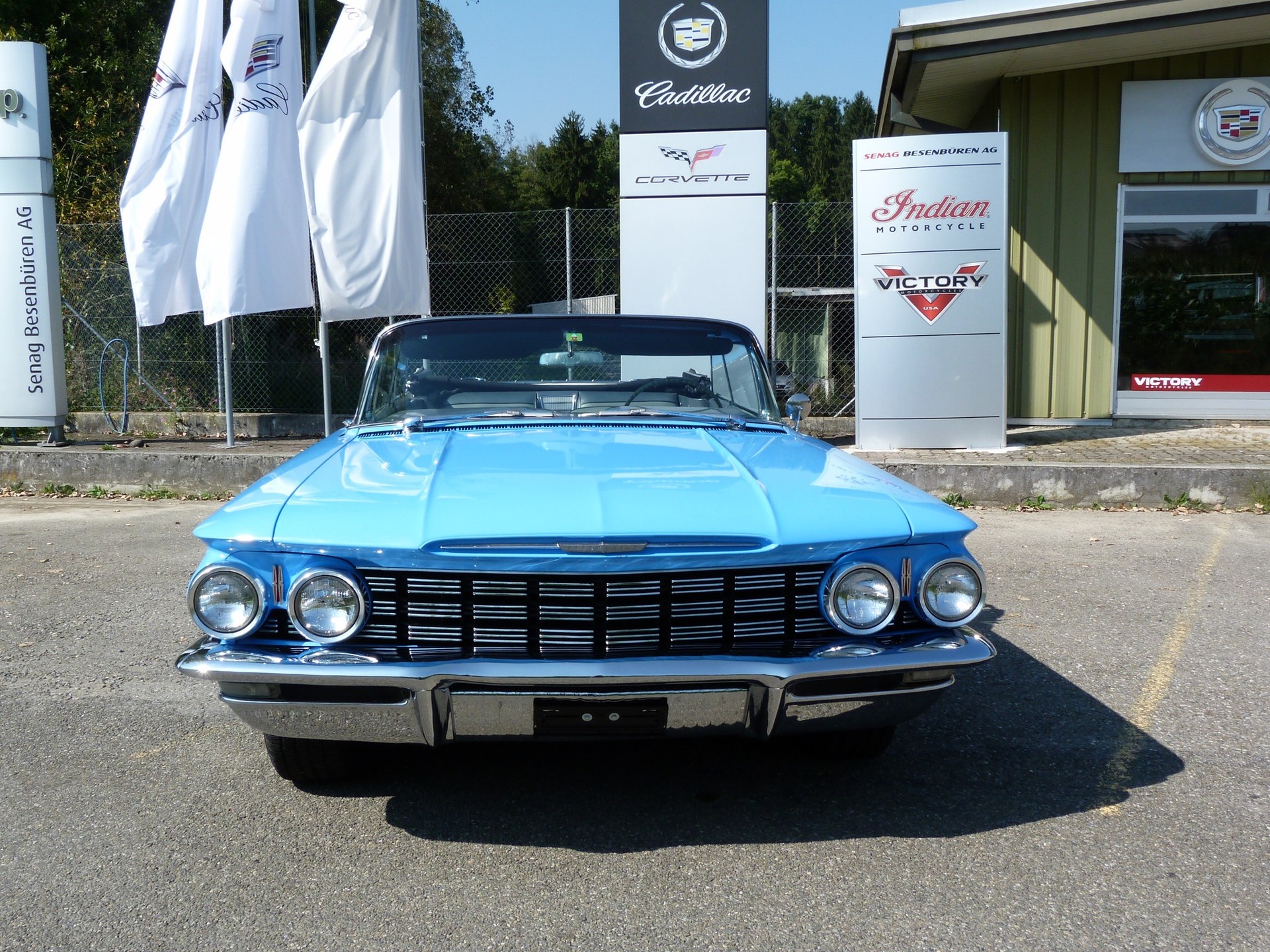 OLDSMOBILE 88-image-6