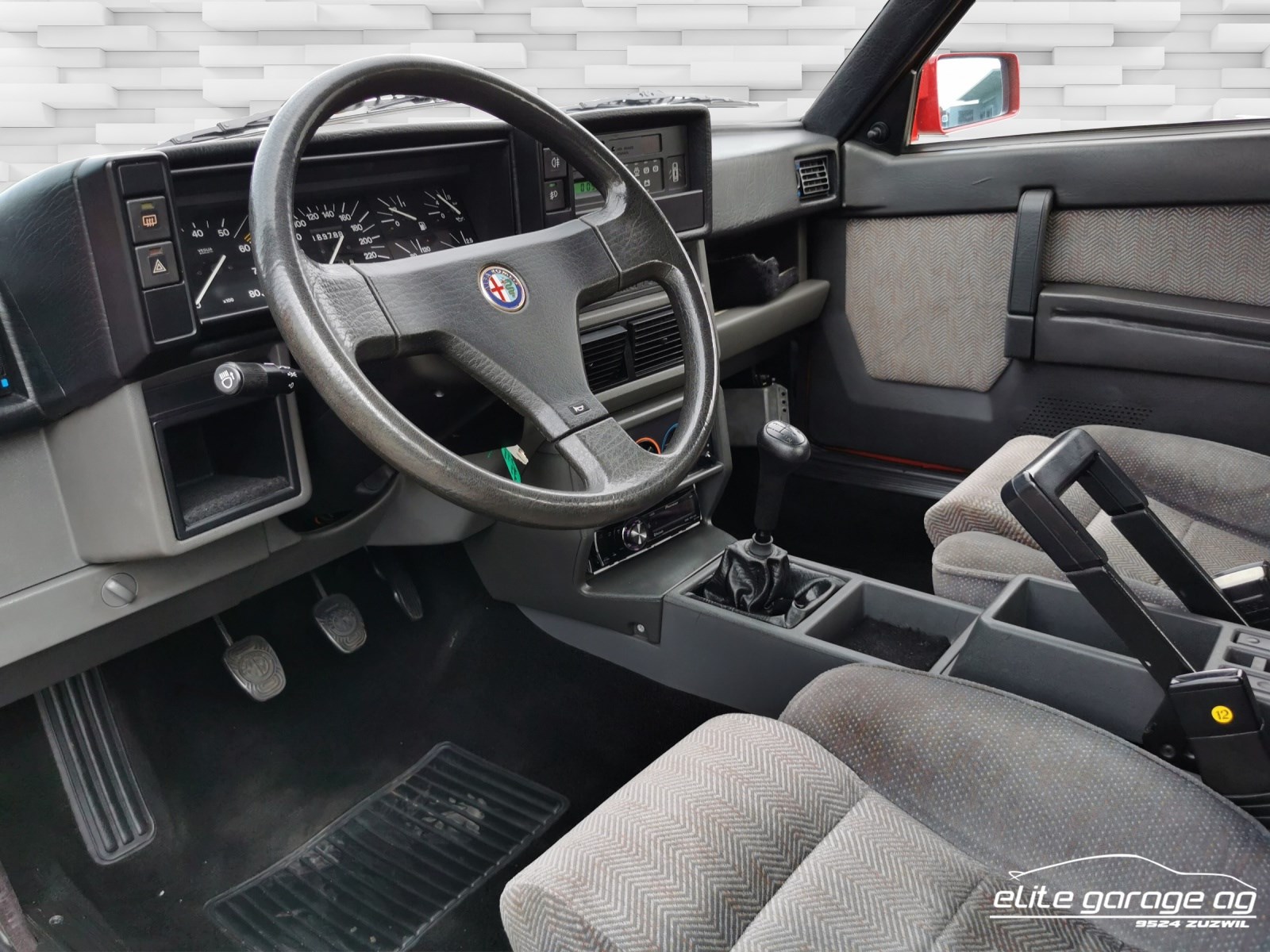 ALFA ROMEO 75 1.8 Turbo-image-7