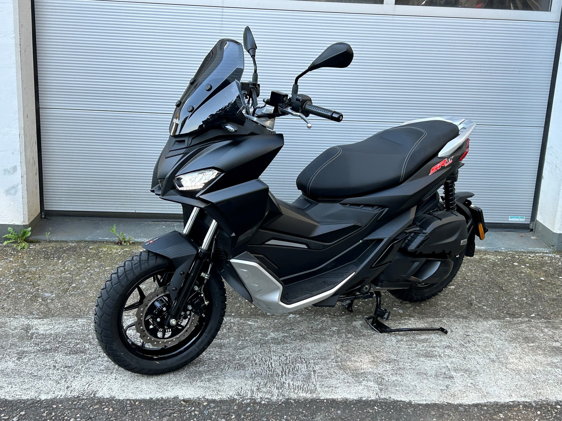 APRILIA SR 200 GT ABS-image-2