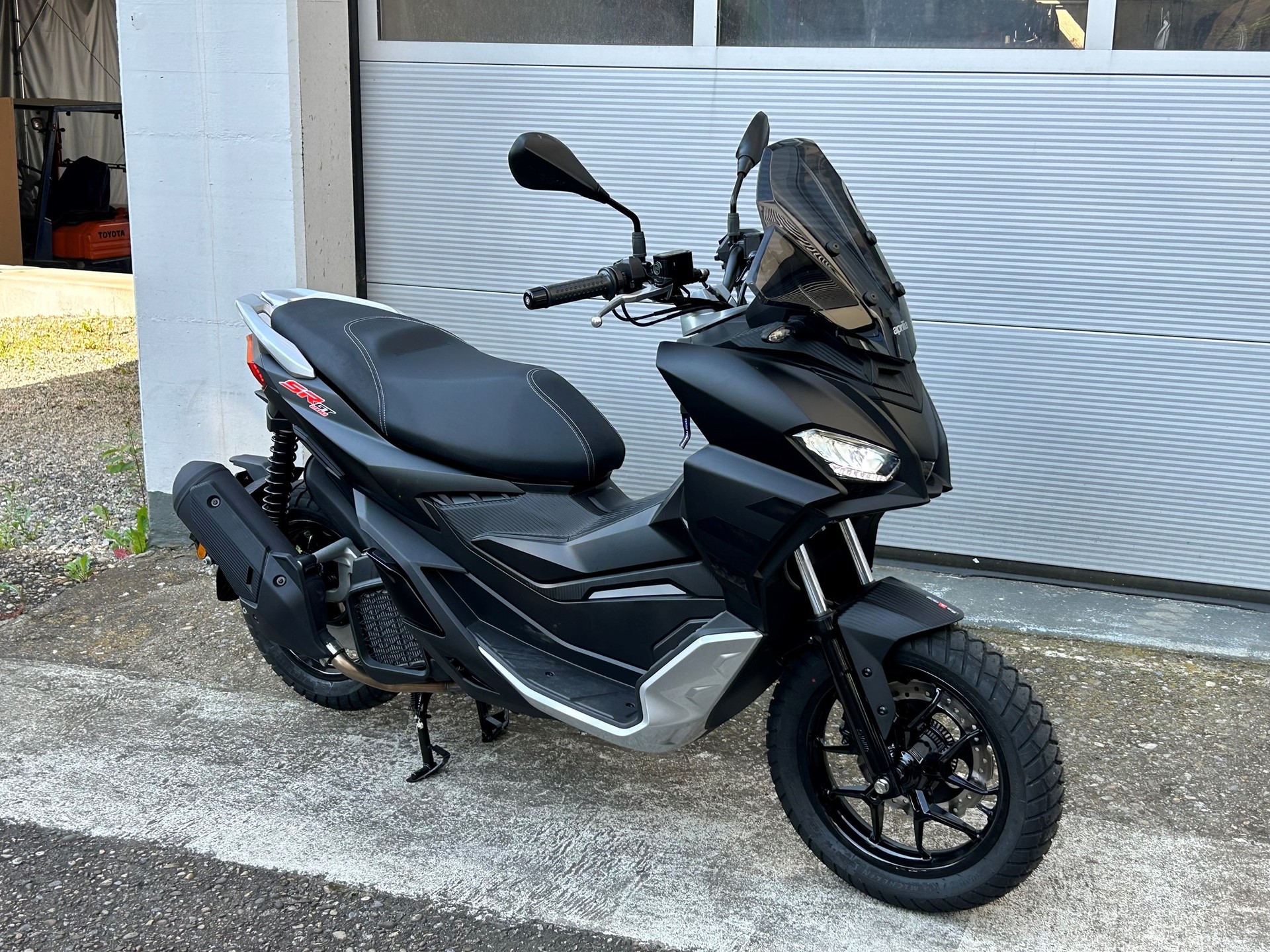APRILIA SR 200 GT ABS-image-6