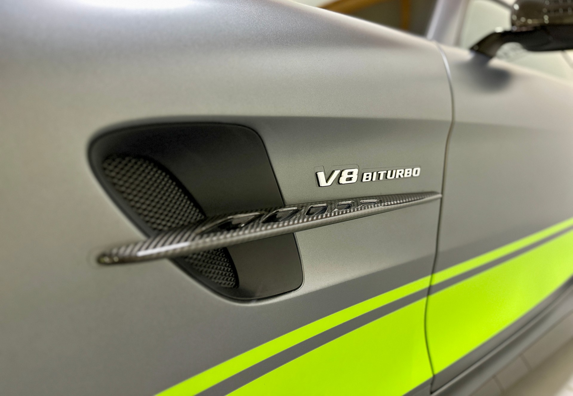 MERCEDES-BENZ AMG GT R PRO Speedshift DCT-image-9