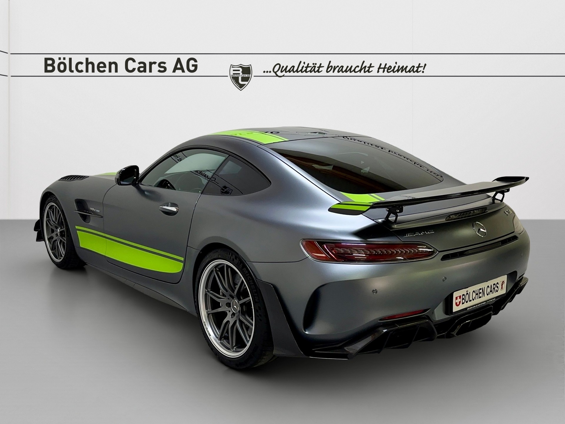 MERCEDES-BENZ AMG GT R PRO Speedshift DCT-showroom-element-3
