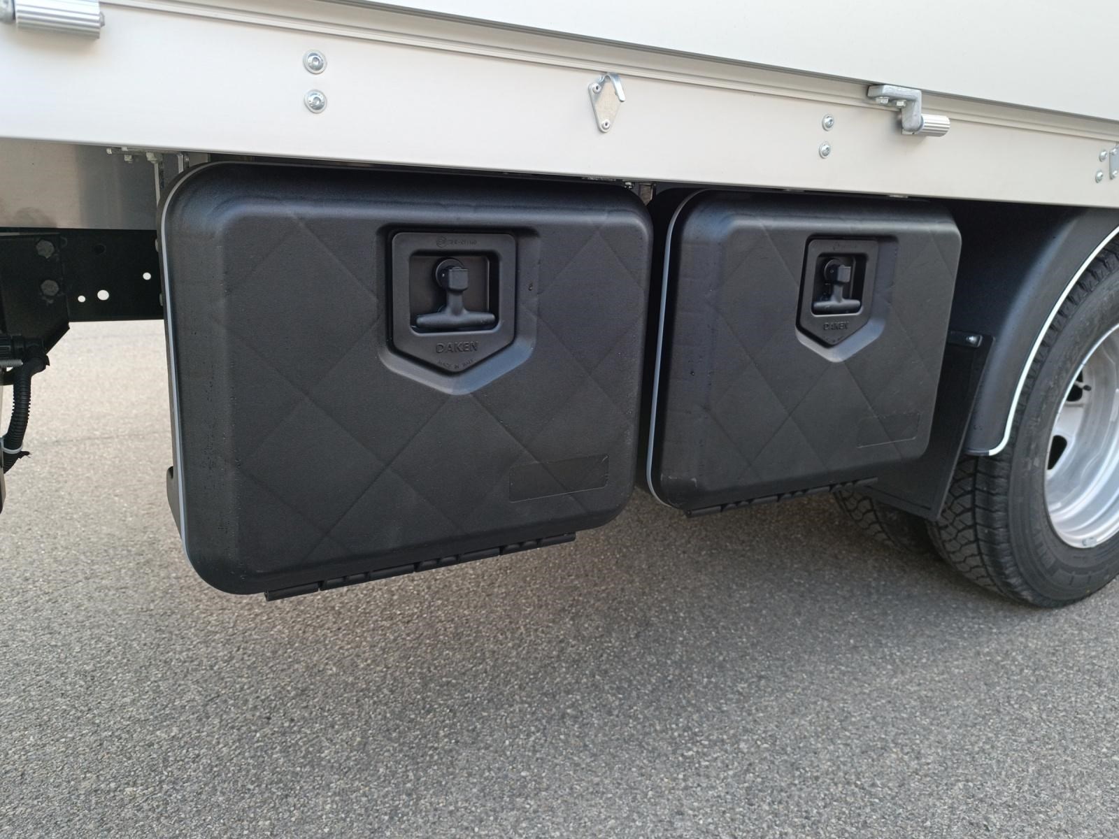 IVECO Daily 35 C 18HA8 K.-Ch. 3750 3.0-image-19