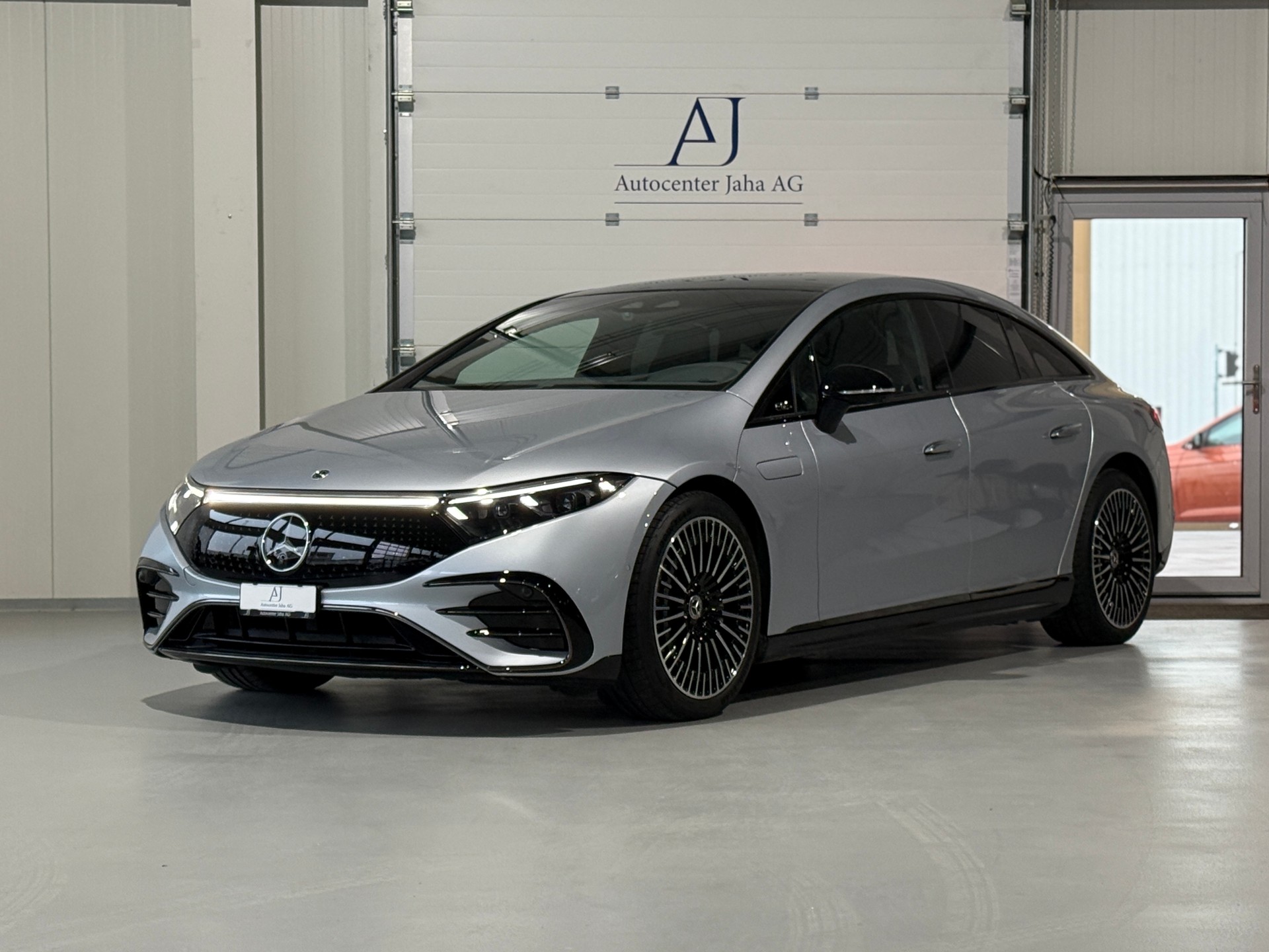 MERCEDES-BENZ EQS 580 4Matic Edition 1 Premium-Plus-Paket-showroom-element-2