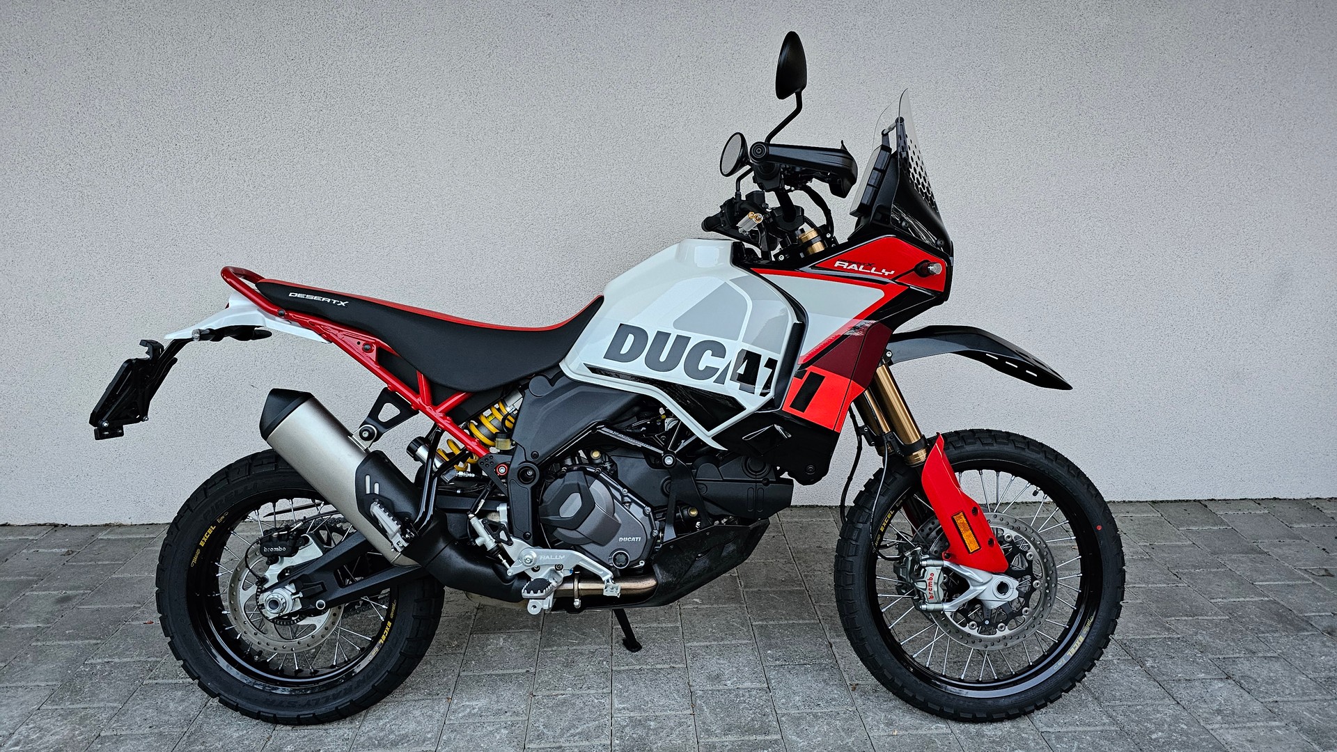 DUCATI Desert X Rally