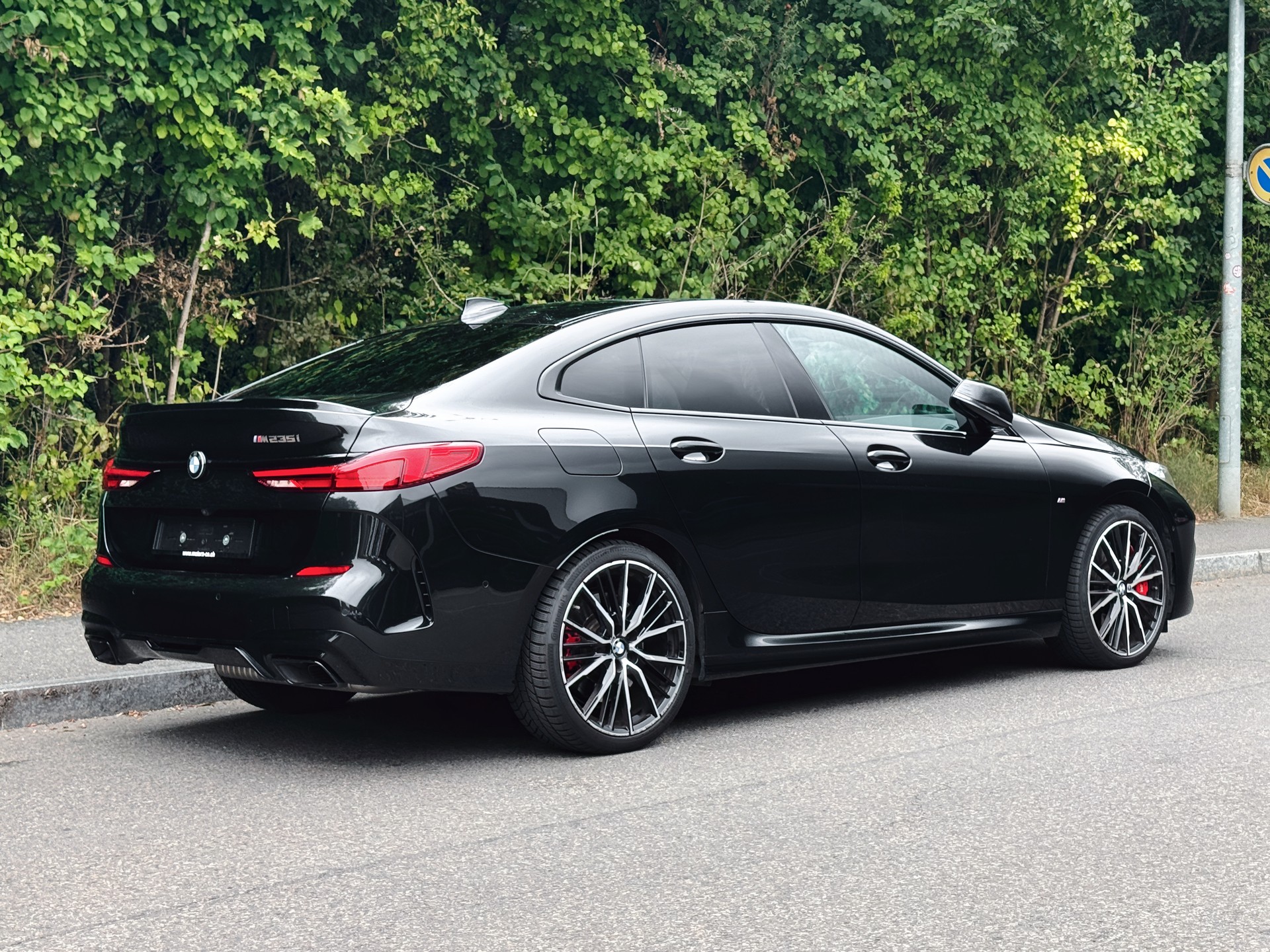 BMW M235i Gran Coupé xDrive Pure M Sport Steptronic-image-4