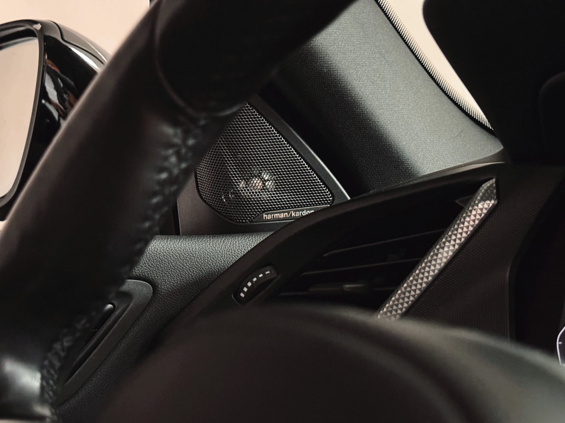BMW M235i Gran Coupé xDrive Pure M Sport Steptronic-image-24