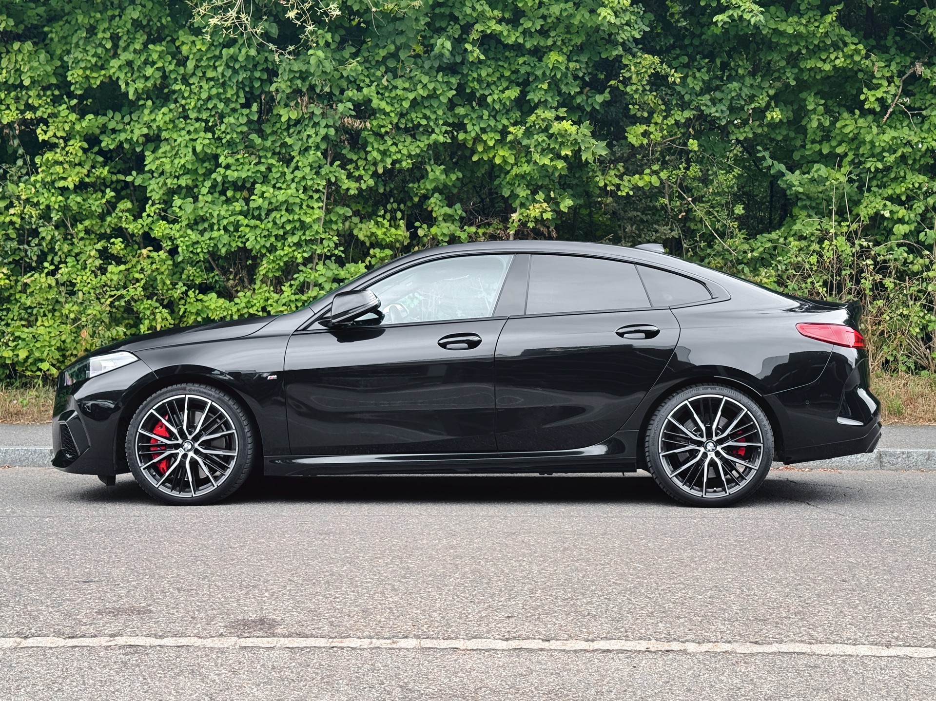 BMW M235i Gran Coupé xDrive Pure M Sport Steptronic-showroom-element-2