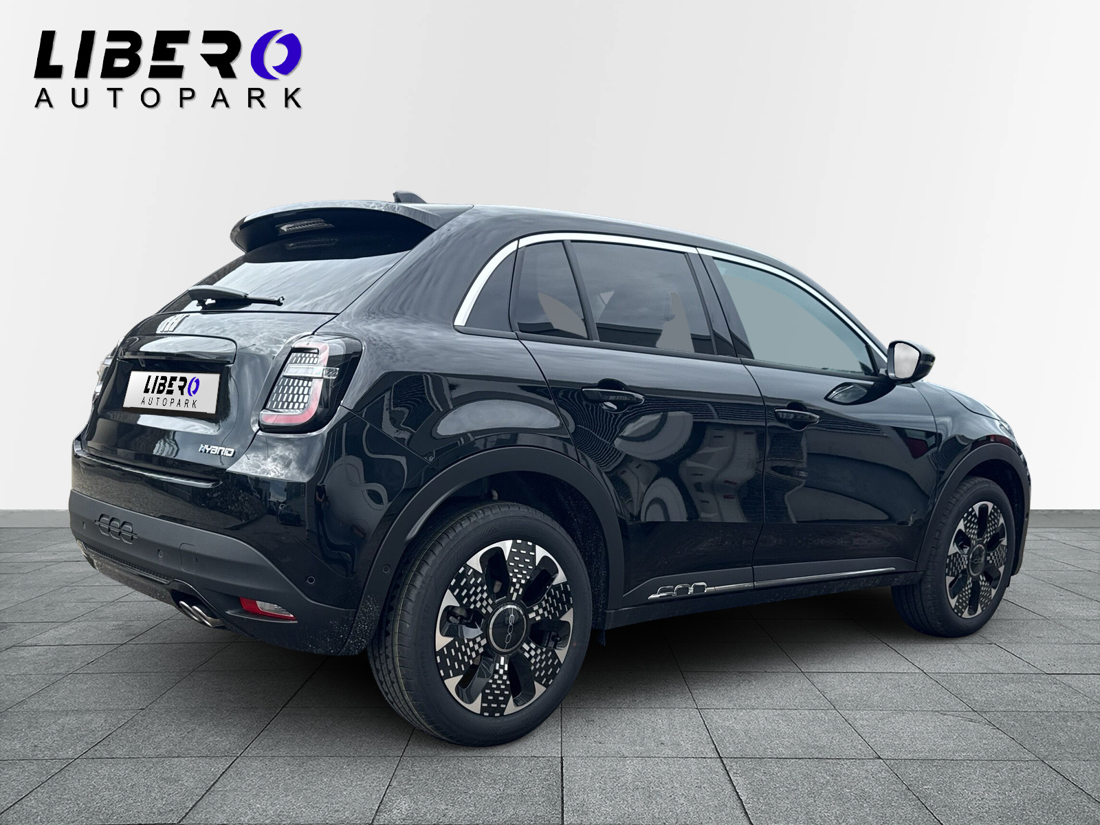 FIAT 600 1.2 Hybrid La Prima-image-2