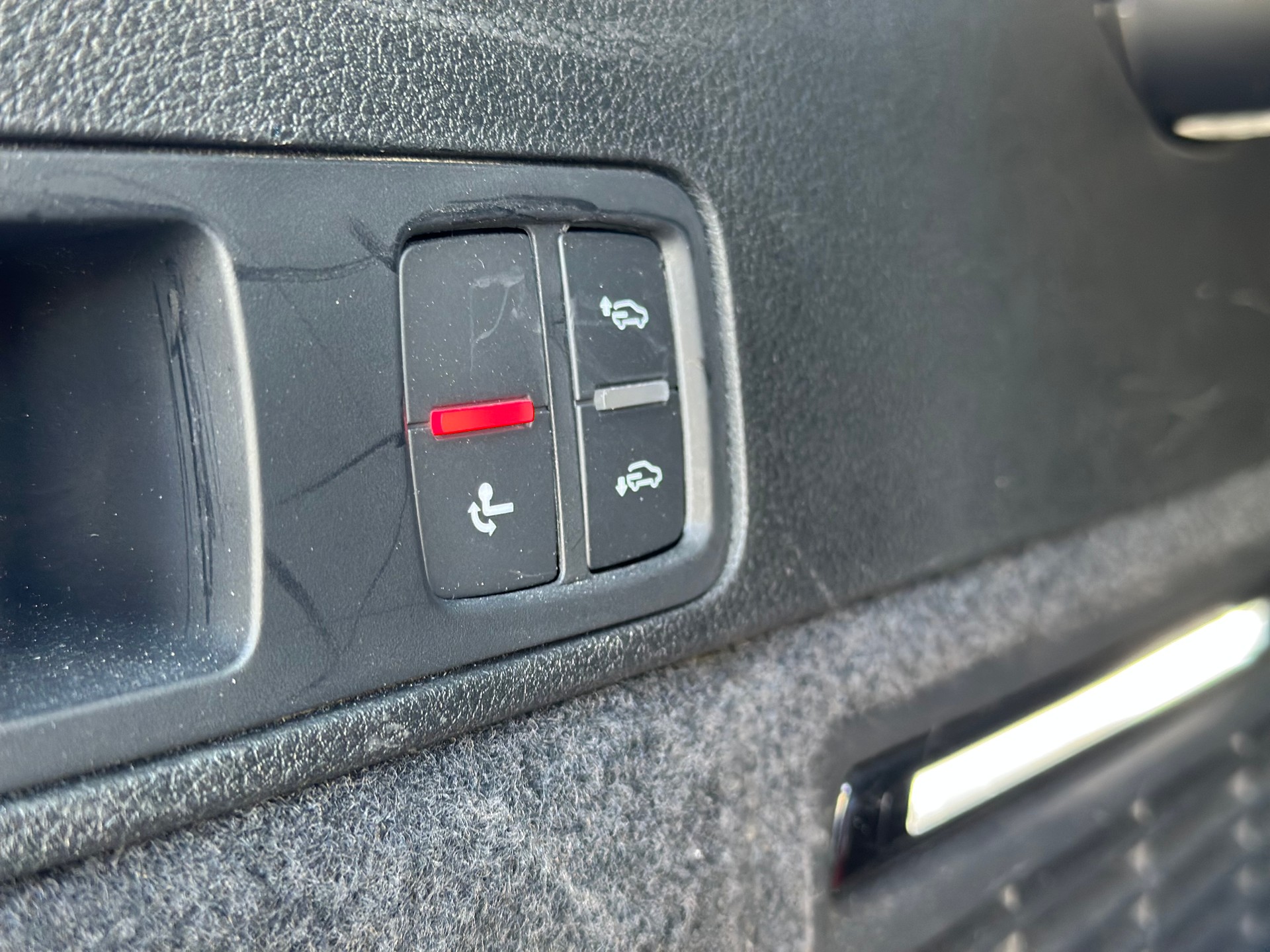 AUDI SQ5 Sportback TDI quattro tiptronic-image-8