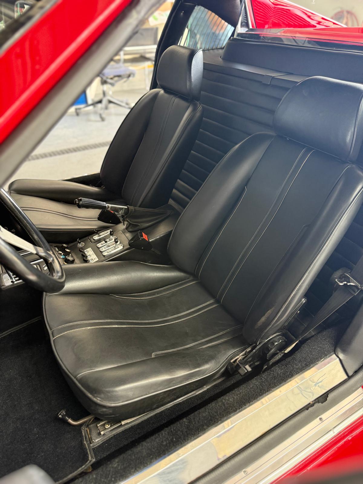 FERRARI 308 GTS-image-2