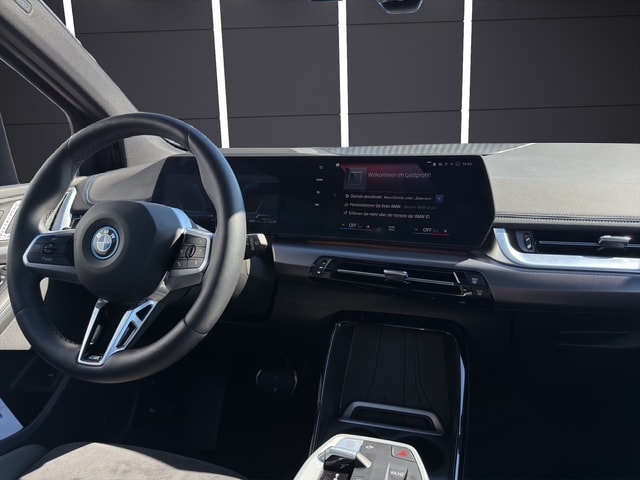 BMW 230e xDrive Active Tourer M Sport-image-31