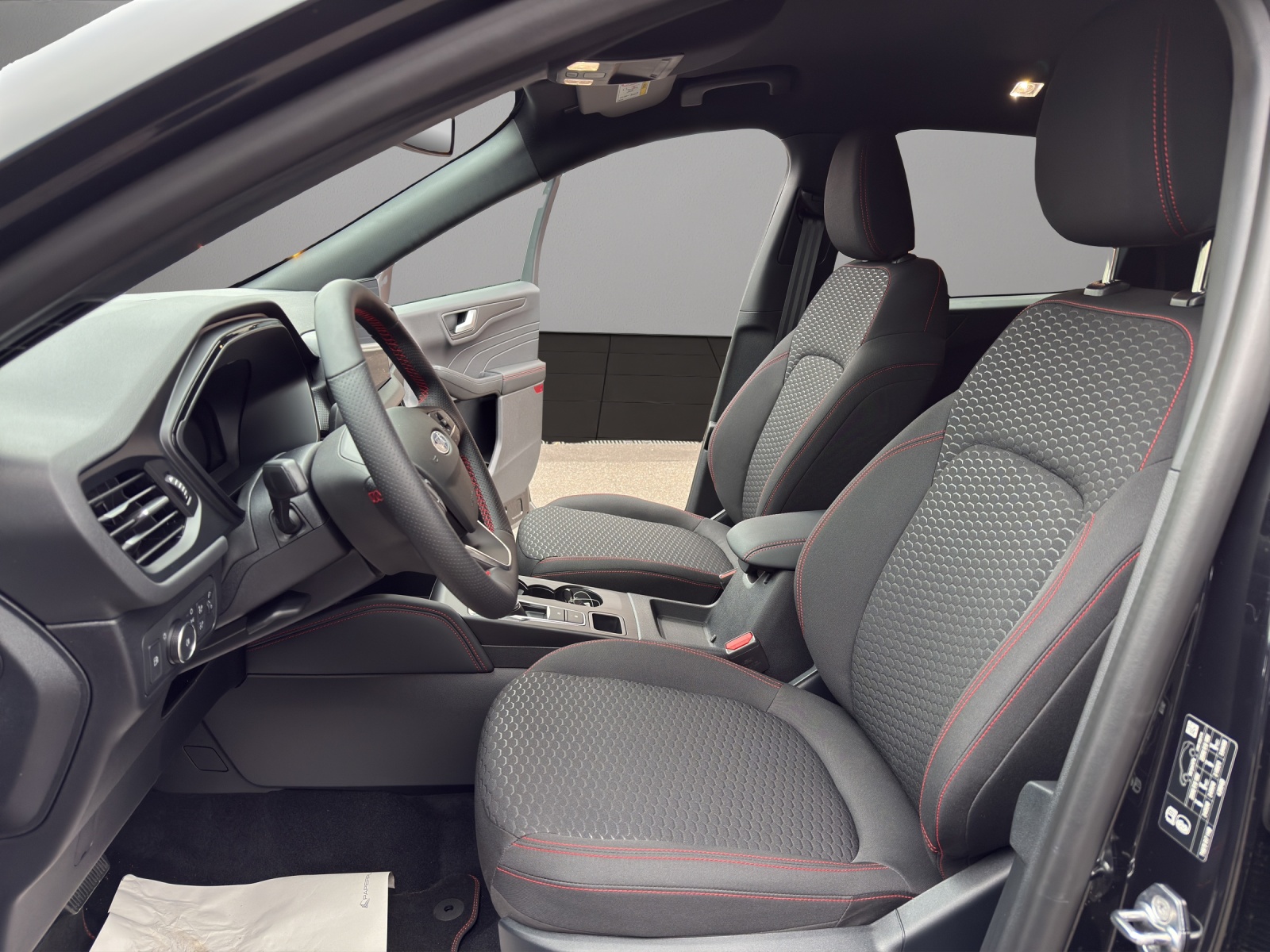 FORD Kuga 2.5 PHEV ST-Line FWD-image-8