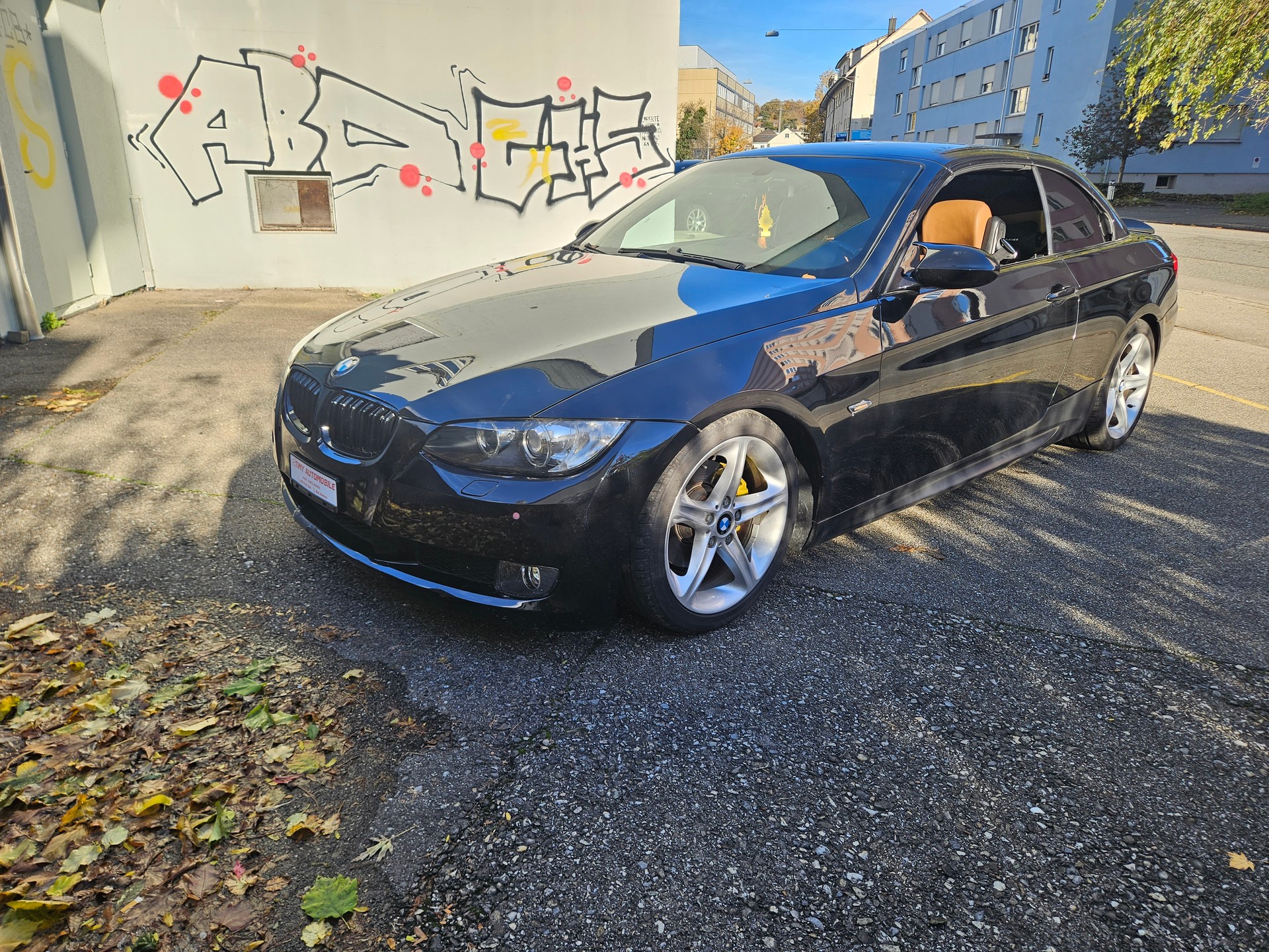 BMW 320i Cabriolet Steptronic-image-3