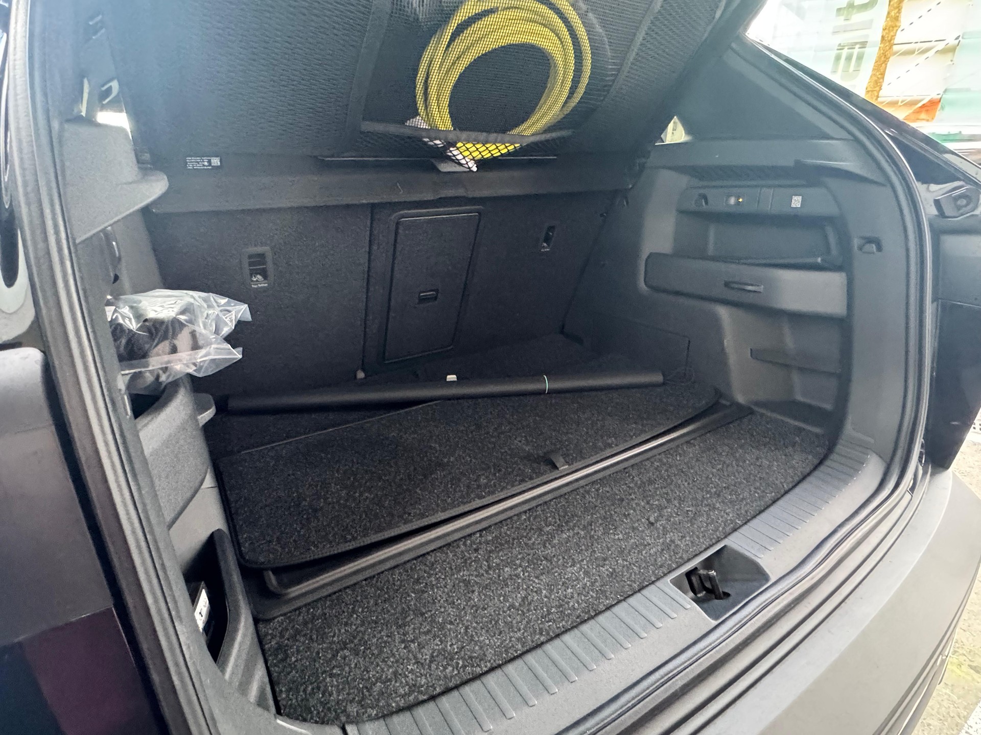 SKODA Elroq 85 Sportline 4x2-image-13