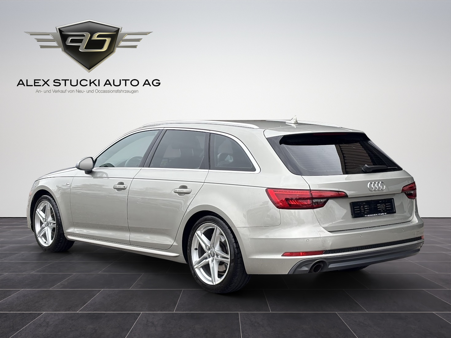 AUDI A4 Avant 1.4 TFSI Sport S-tronic-image-5