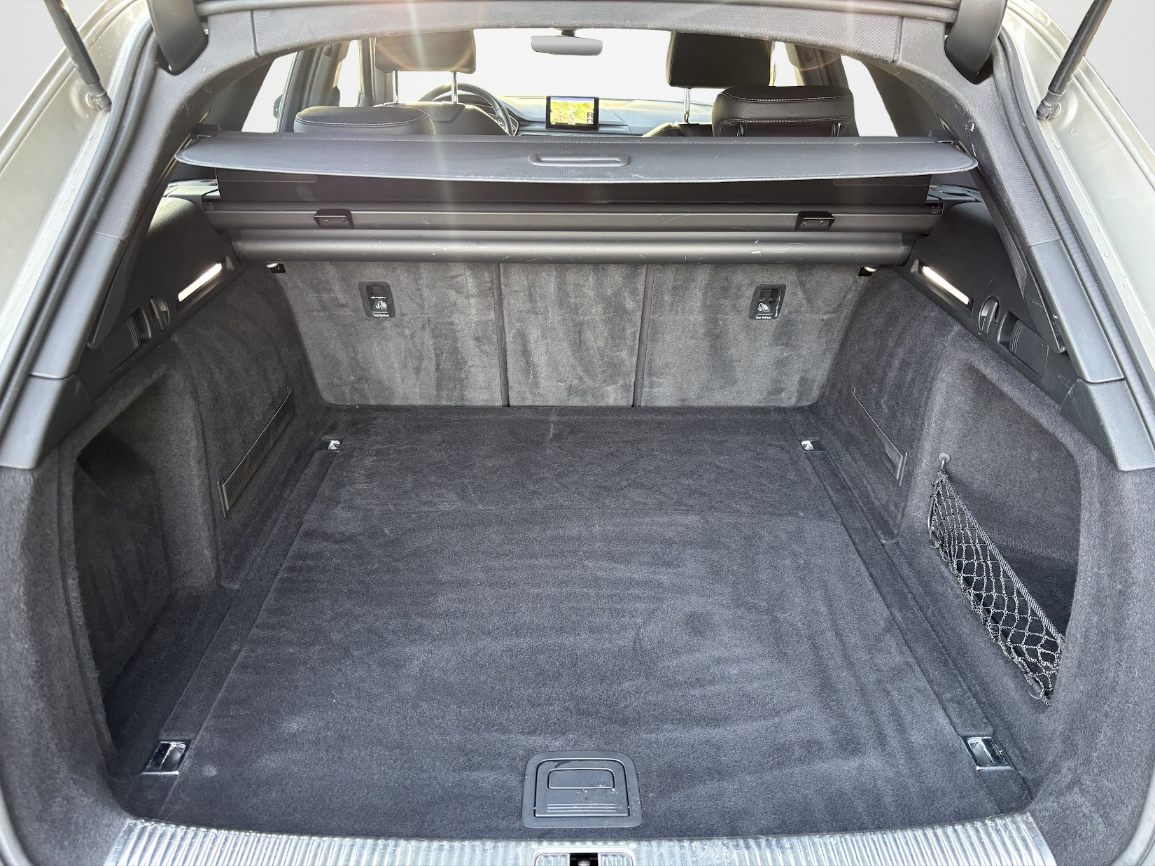 AUDI A4 Avant 1.4 TFSI Sport S-tronic-image-13