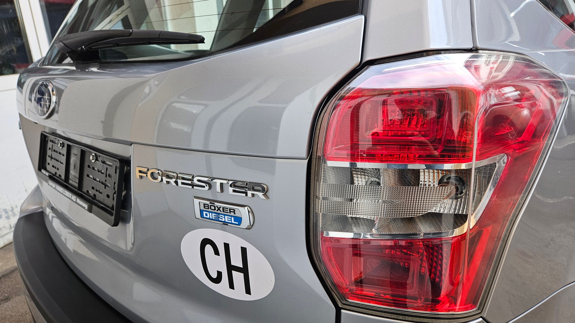 SUBARU Forester 2.0D Swiss-showroom-element-2