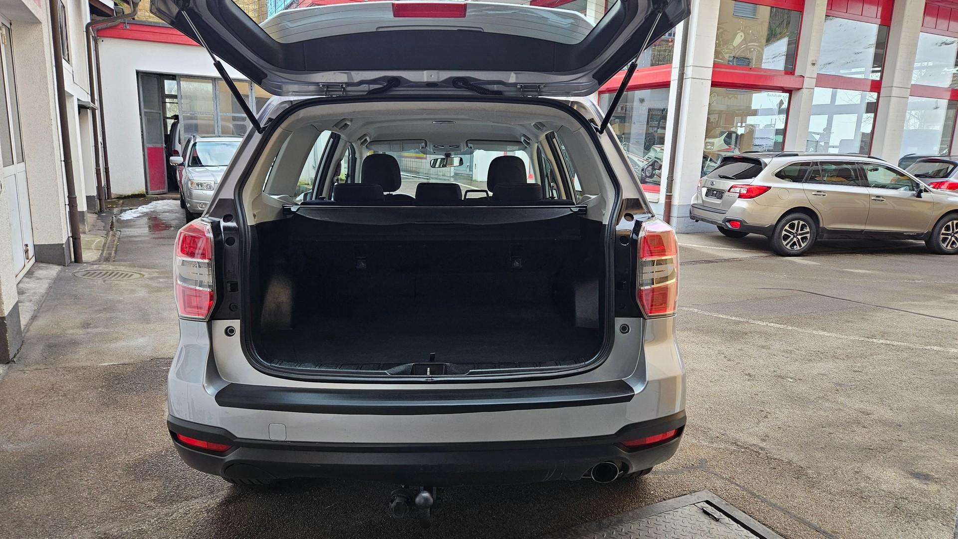 SUBARU Forester 2.0D Swiss-image-9