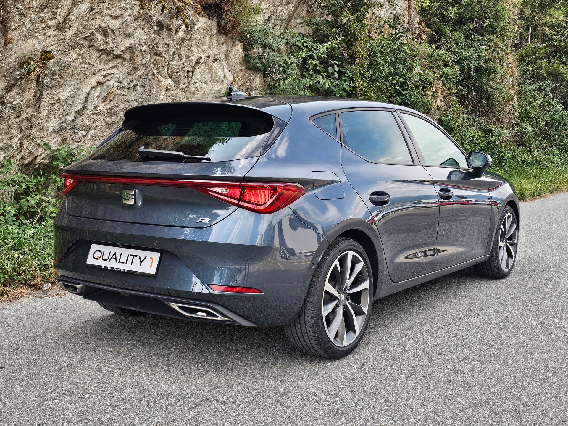 SEAT Leon ST 1.5 eTSI mHEV DSG FR-image-3