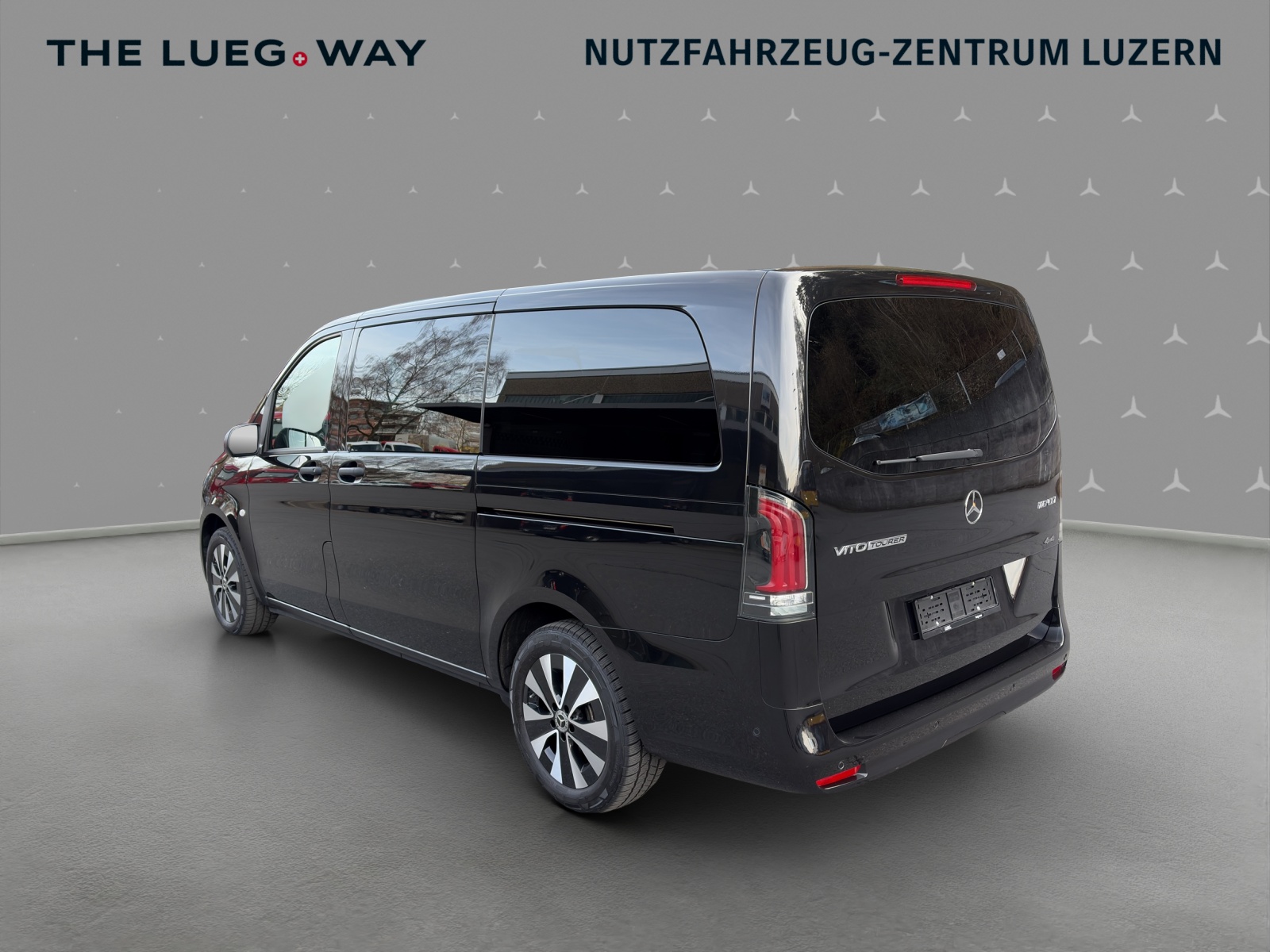 MERCEDES-BENZ Vito 116 CDI Lang Tourer 9G-Tronic 4M Select-image-2