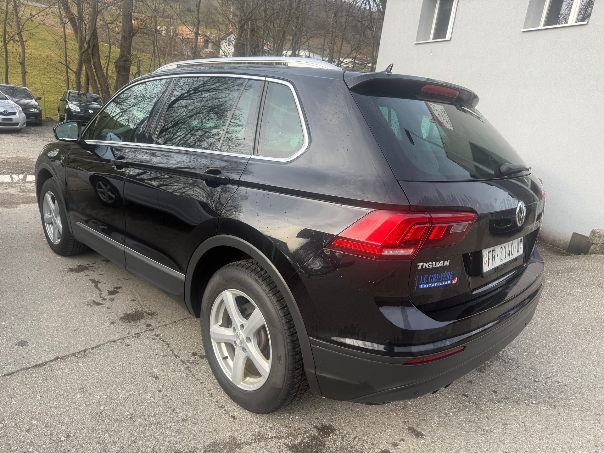VW Tiguan 2.0TSI Highline 4Motion DSG-image-8