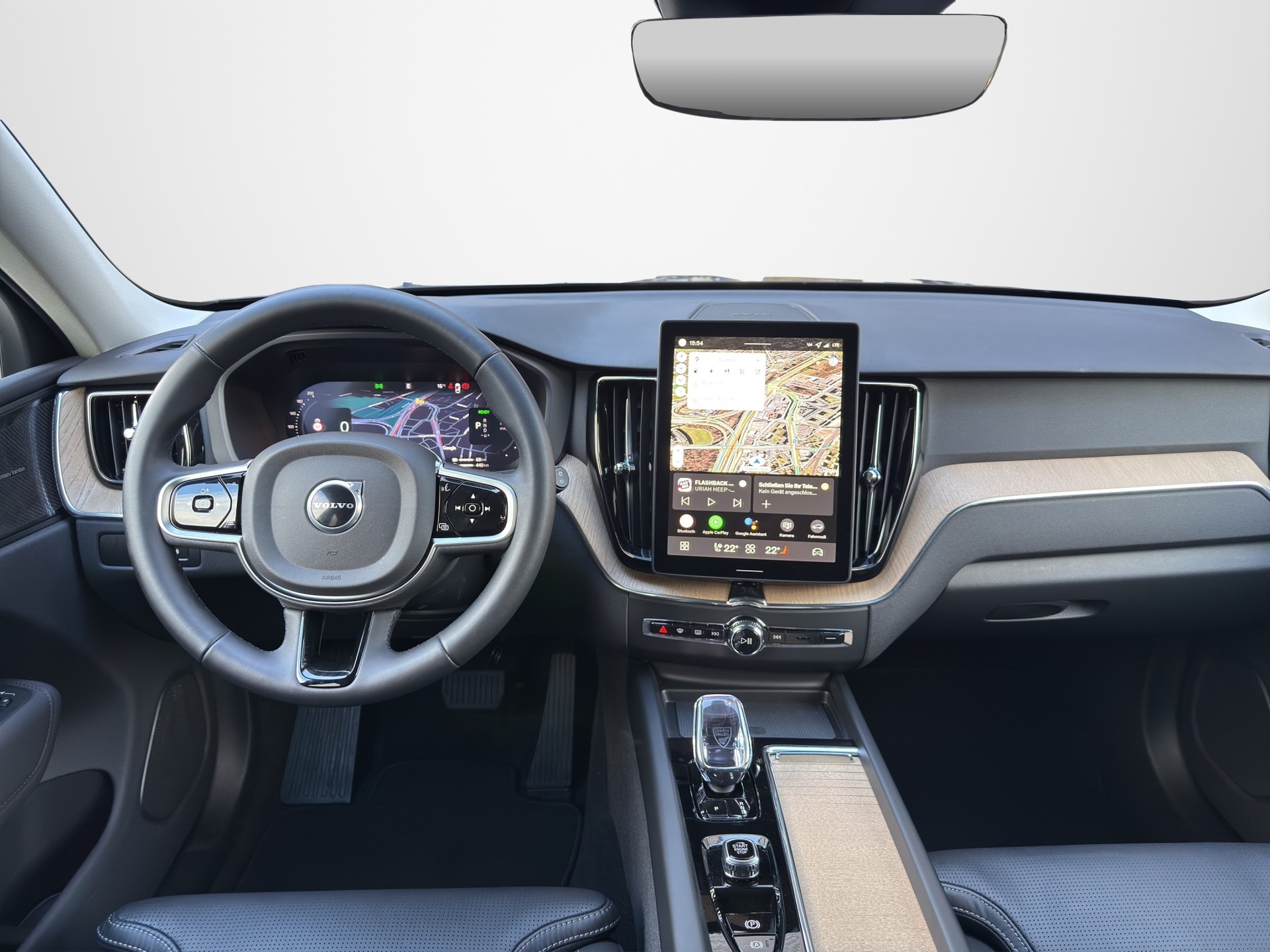 VOLVO XC60 2.0 T8 TE Plus Dark eAWD-image-8