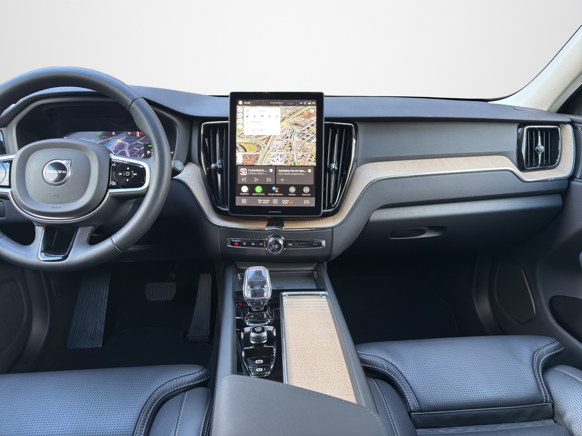 VOLVO XC60 2.0 T8 TE Plus Dark eAWD-image-7