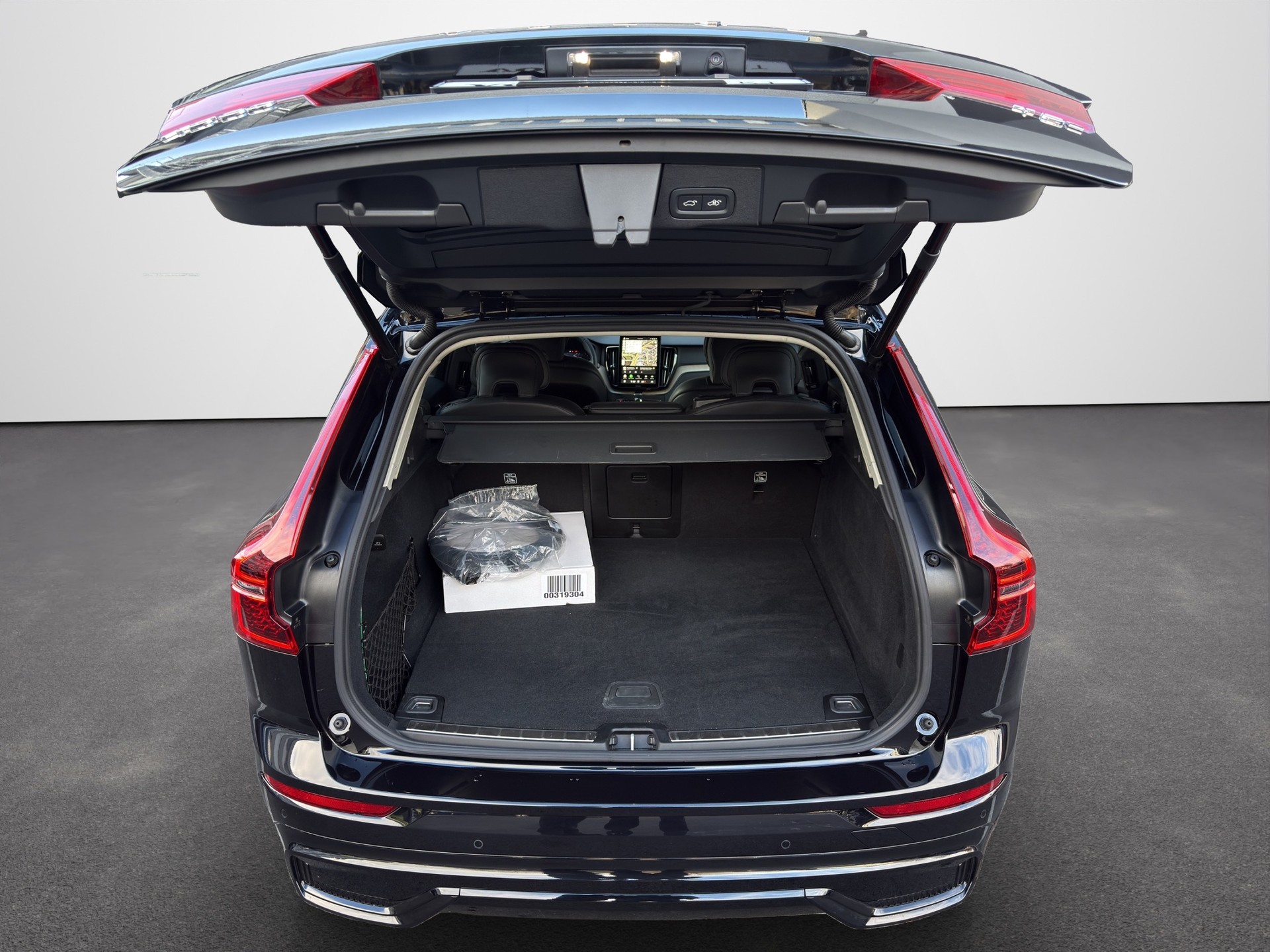 VOLVO XC60 2.0 T8 TE Plus Dark eAWD-image-13