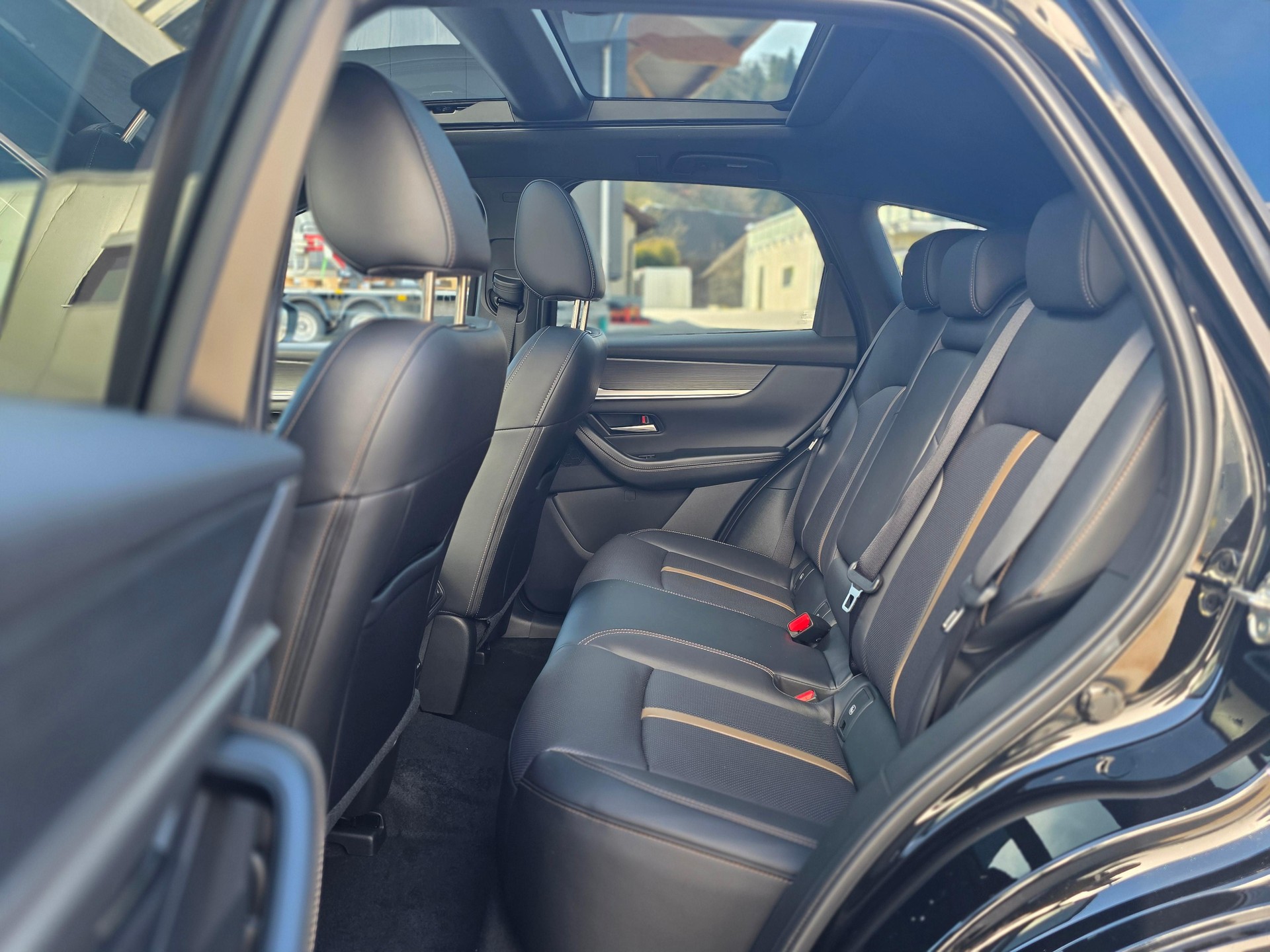 MAZDA CX-60 3.3 D Homura Plus-image-9