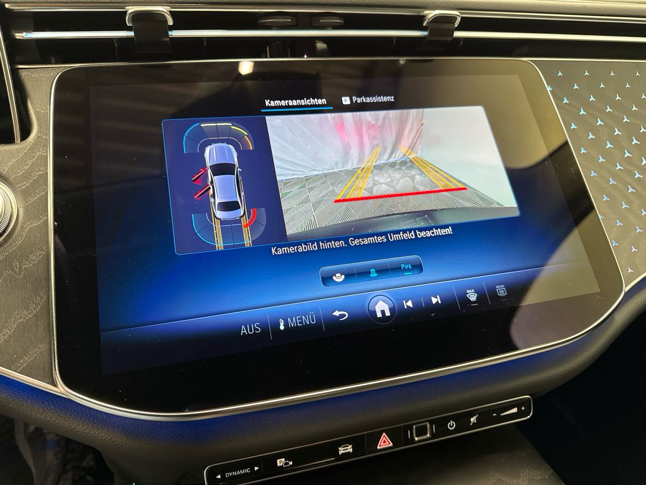 MERCEDES-BENZ E 220 d 9G-Tronic-image-8