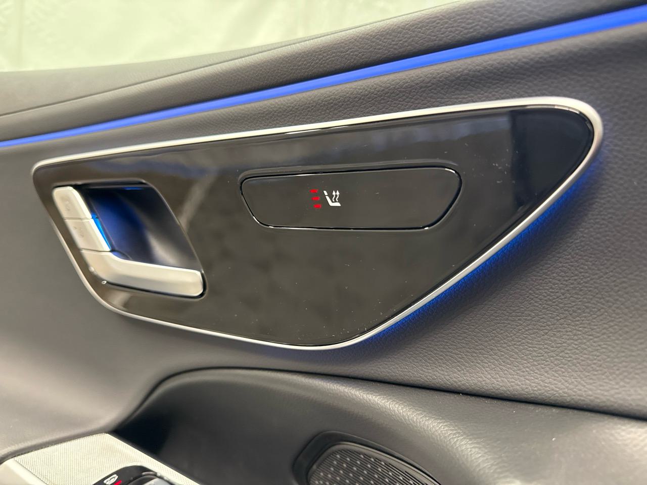 MERCEDES-BENZ E 220 d 9G-Tronic-image-4