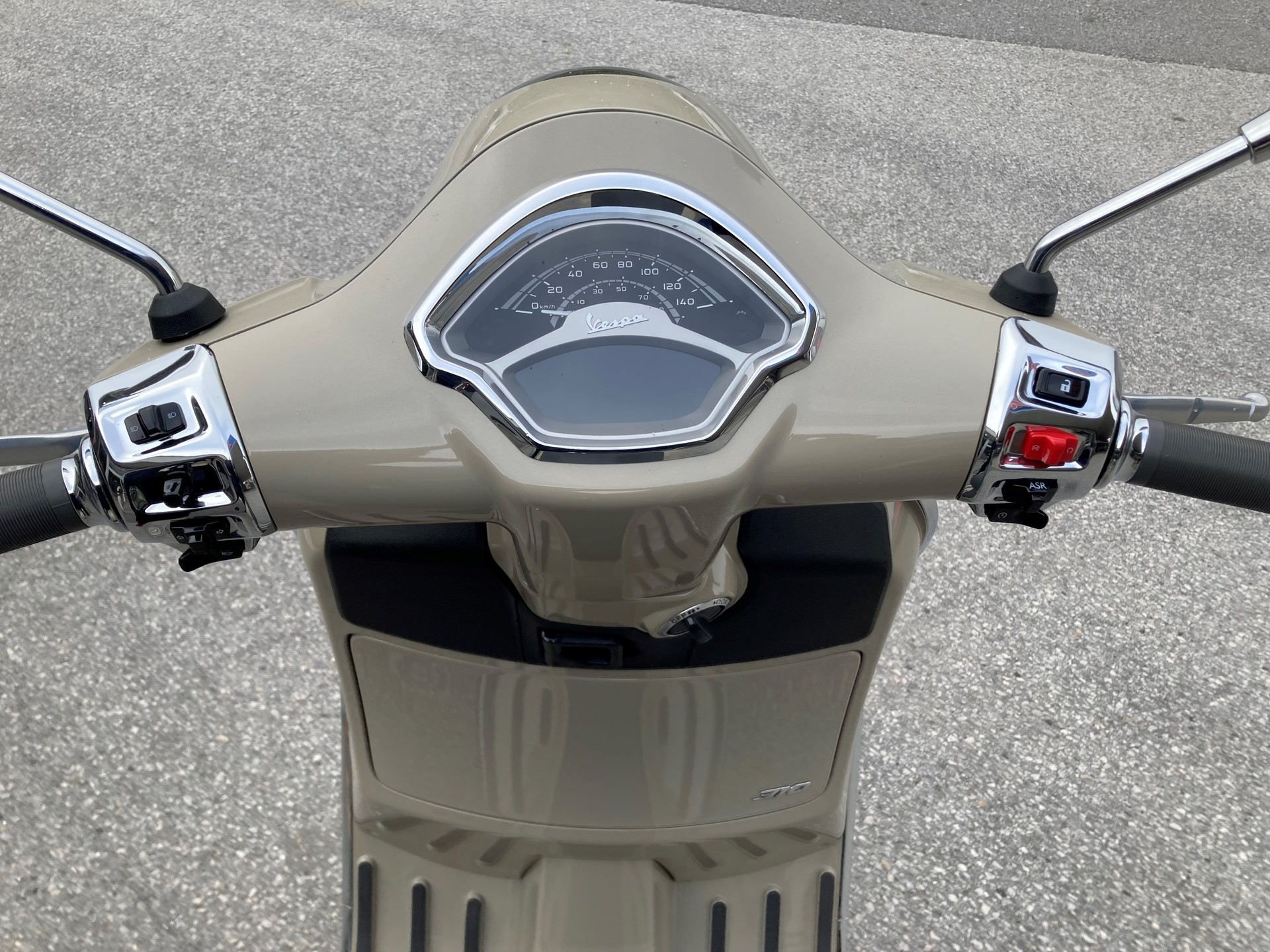 PIAGGIO Vespa GTS 310 RST E5+-image-8
