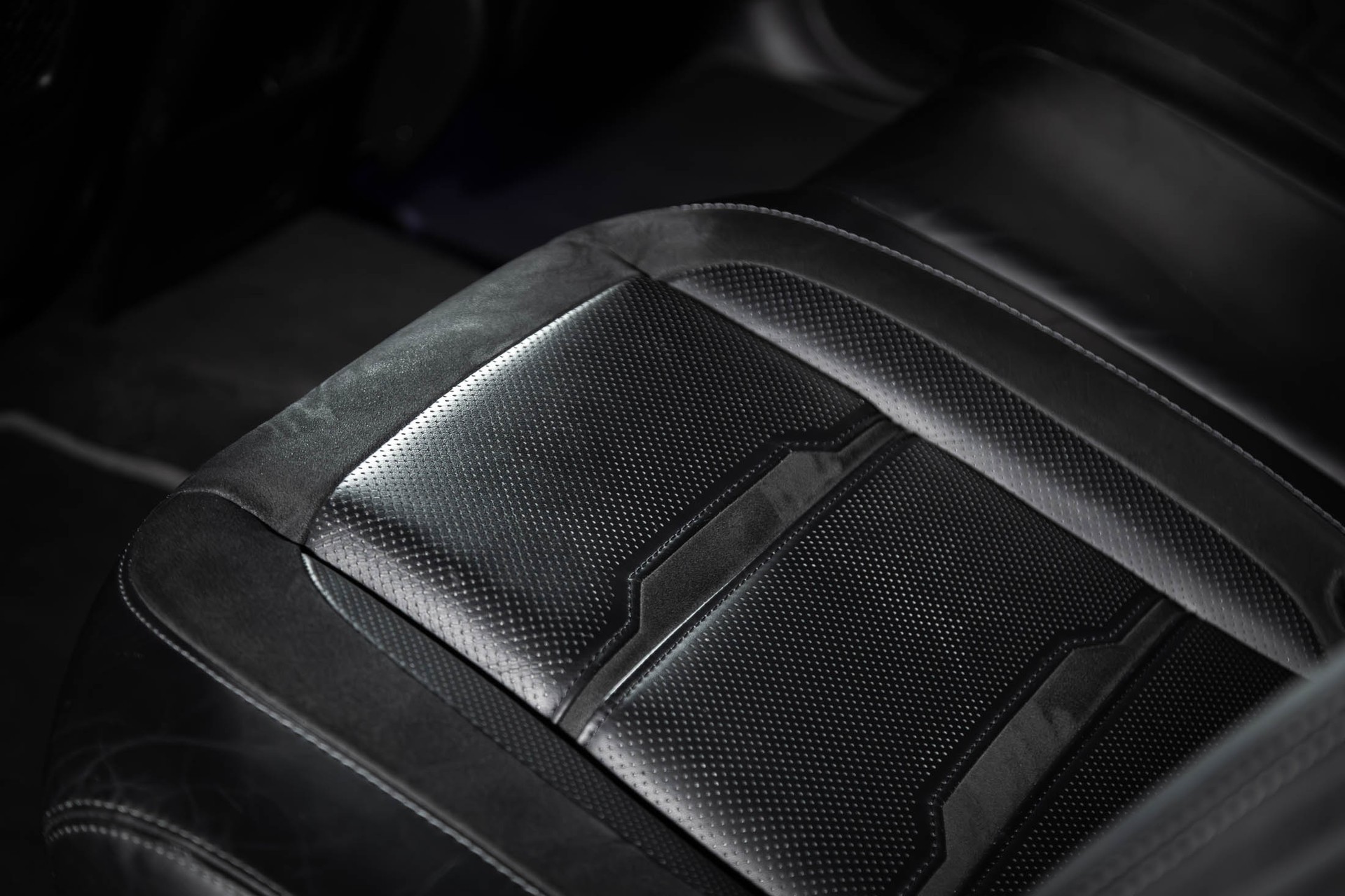 MERCEDES-BENZ GLE 53 AMG 4Matic+ 9G-Speedshift-image-16