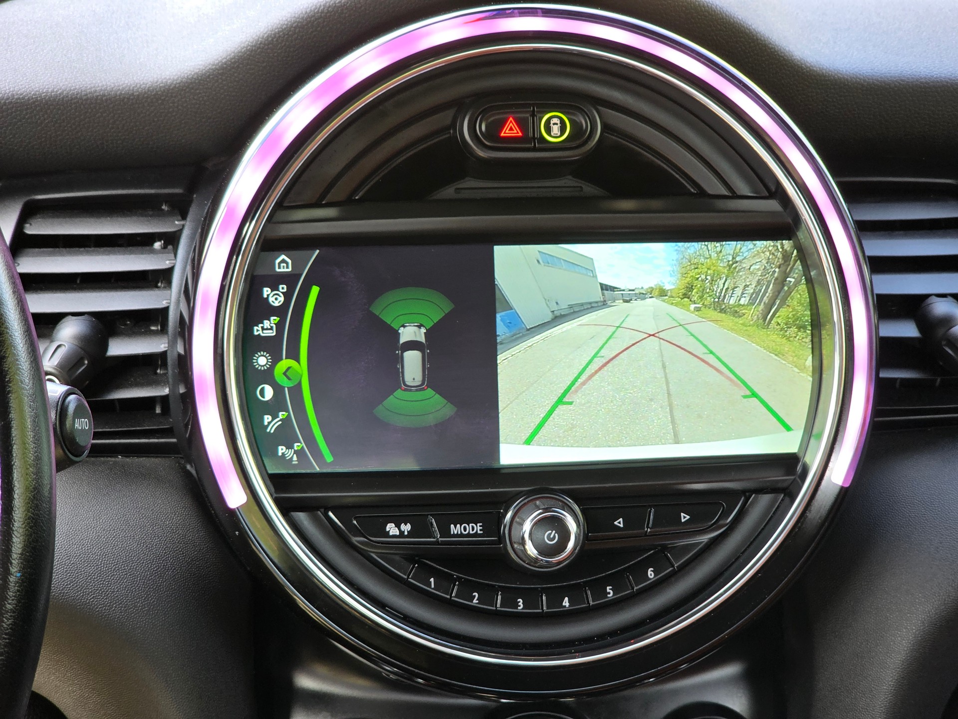 MINI Cooper Steptronic DKG-image-12