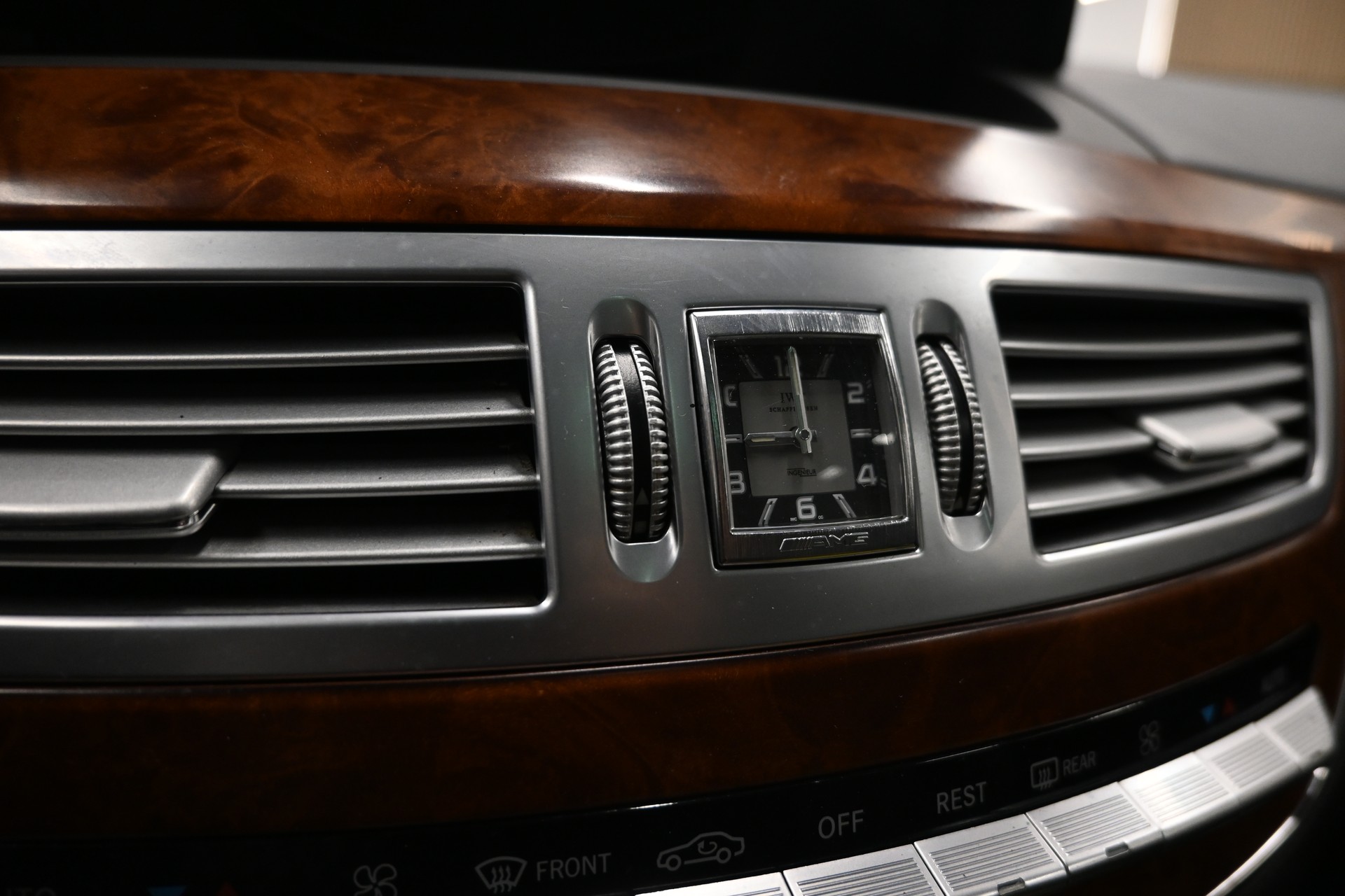 MERCEDES-BENZ S 65 AMG L Automatic-image-9