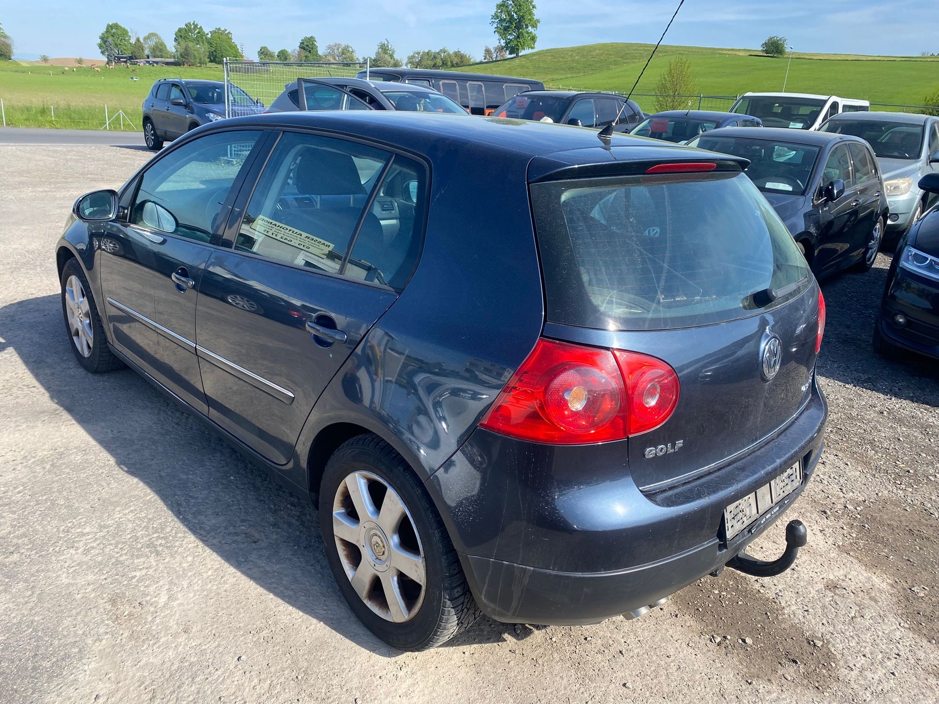 VW Golf 1.9 TDI Comfortline 4Motion-image-5